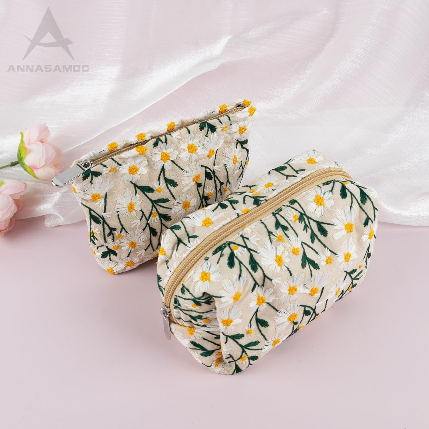 ANNASAMDO 2 Pieces Cosmetic Bag with Daisy Key Ring Floral Pattern Makeup Organiser Toiletry Bags for Travel image number 5