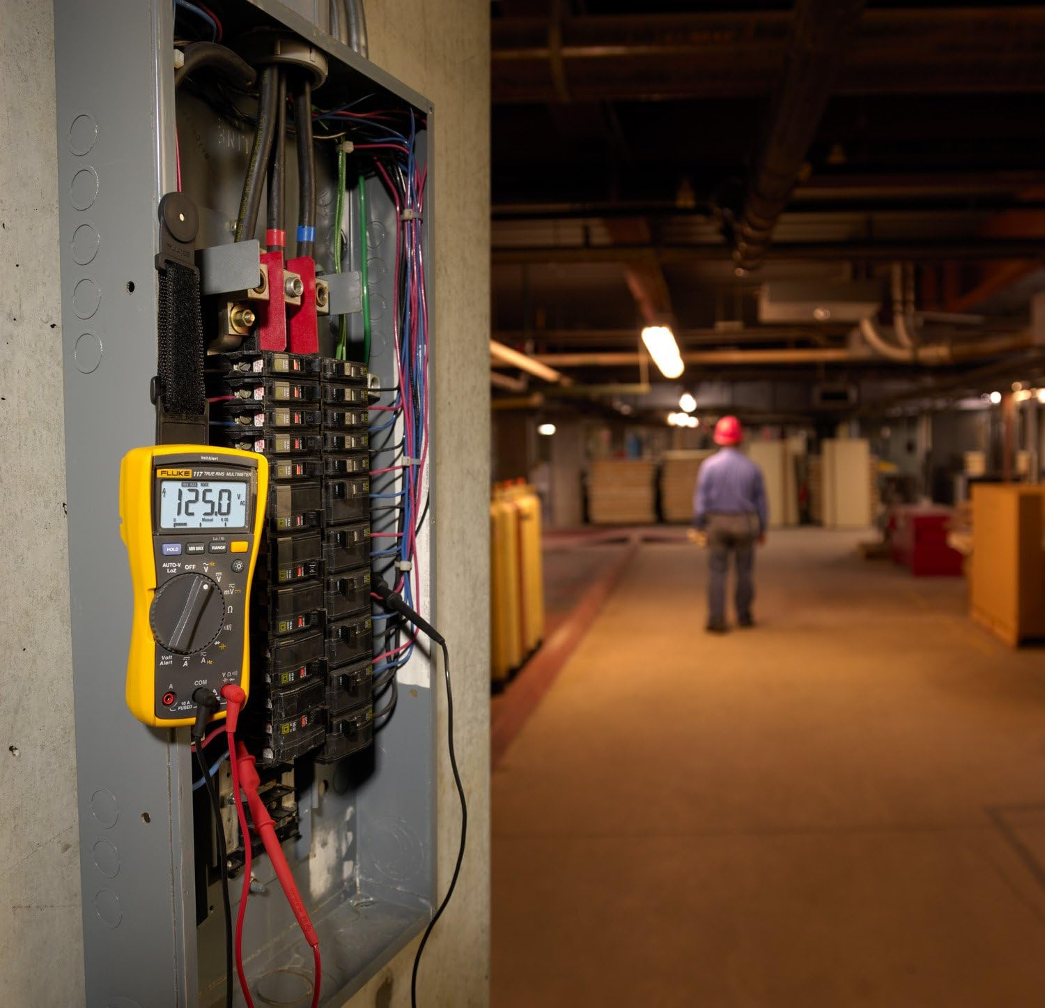 Fluke 117/323 KIT Multimeter and Clamp Meter Combo Kit image number 2