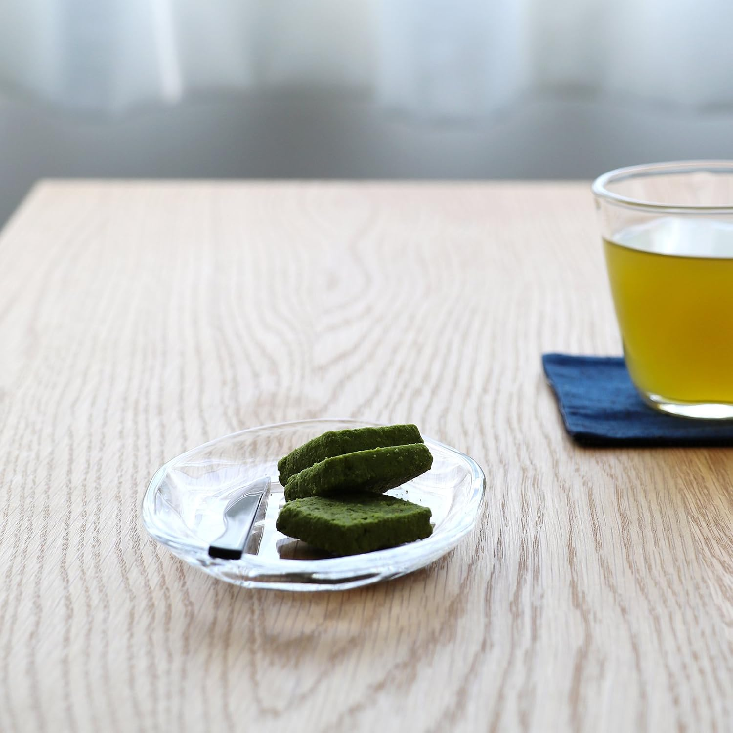 ADERIA P6283 Sneaker Mini Tray, Clear, Set of 3, Made in Japan, Dishwasher Safe, Bean Plate, Small Plate, Serving Plate, Cake Plate, Dish, Lunch Glass, Middle Plate, Japanese Dish, Boys, Long Plate, image number 4