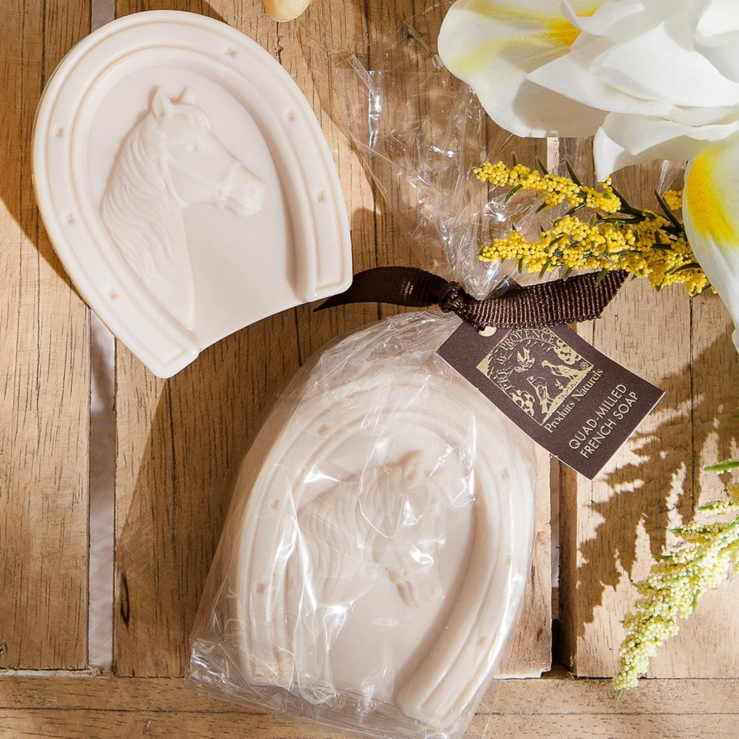 European Soaps Horseshoe Almond Gift Soap image number 1