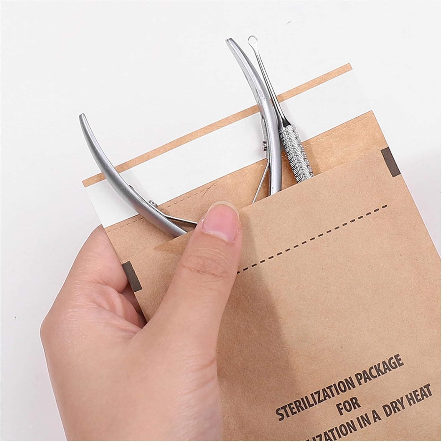 Disposable Kraft Paper Self-Sealing Sterilization Bags &ndash; High-Temperature Dry Heat Sterilization Bags for Nail Salon, One-Time Use, Bulk Packaging image number 4