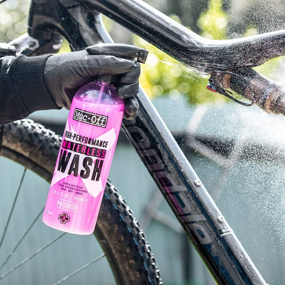 Muc-Off Waterless Wash, 750Ml - No-Rinse Bike Cleaning and Bike Degreaser Spray - Two-In-One Bike Wash and Polish for Bicycle and Motorcycle, Pink image number 4