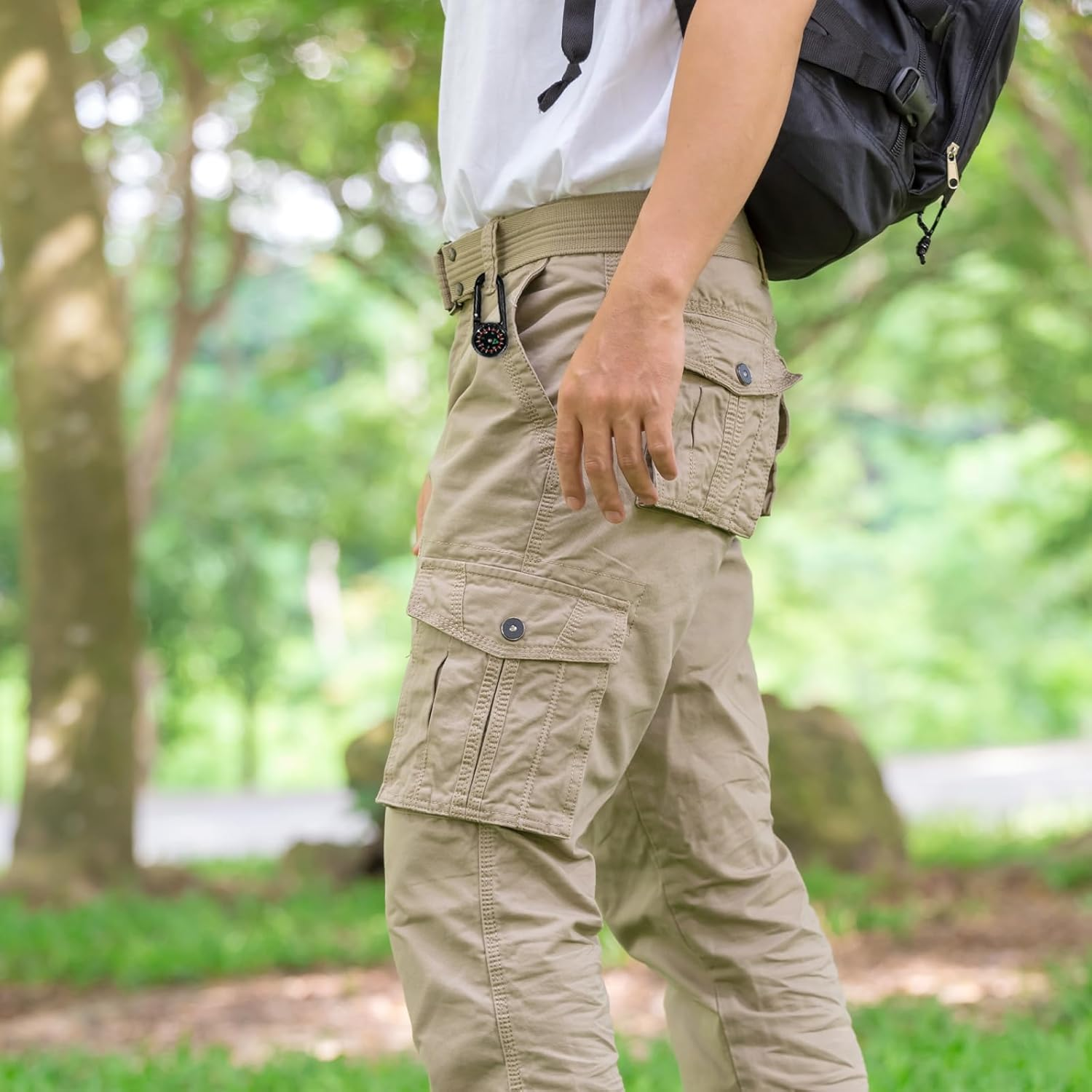 TEAONE Clip on Compass, 6 PCS Black Heavy Duty Compass for Traveling, Hiking, Backpacking (6.9 X 3Cm/2.71 X 1.18In) image number 4