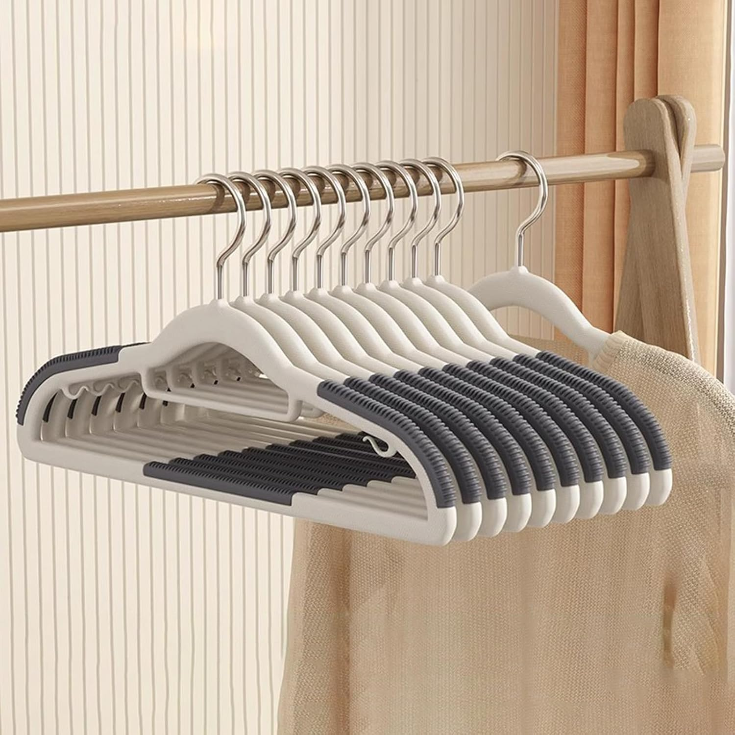 Taoluwin 10Pcs Clothes Hangers, Non-Slip Suit Hanger & Coat Hangers for Adults, 360&deg; Swivel Hooks, Space-Saving Ultra-Thin Design, Durable TPE Rubber (Grey) image number 6