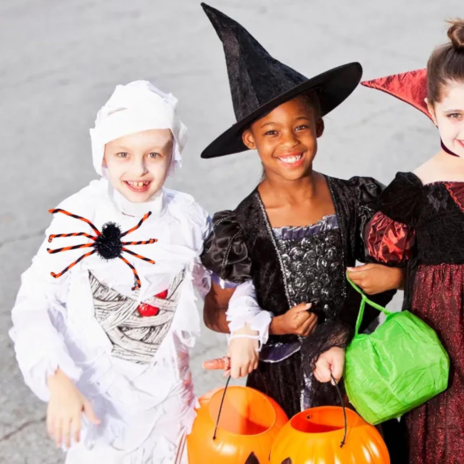 Halloween Spider Headband - Chilling Spider Hair Piece for Cosplay,Outfit Decorations Spider Slap Bracelet/Brooch/Headband for Halloween, Parade, Costume Parties