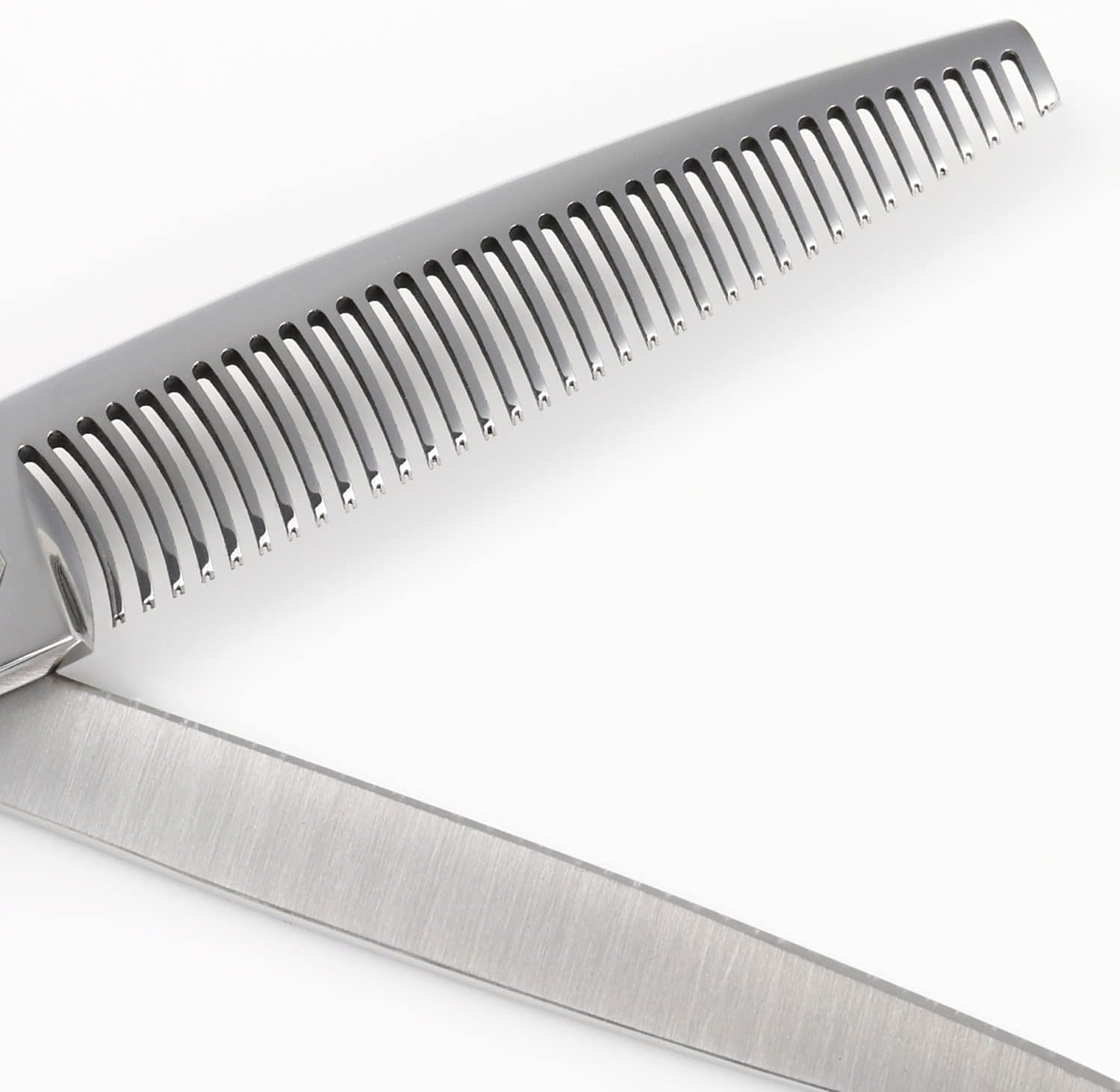 DEEDS AD-02 Professional Japanese Shears Maker, Natural Finish, for Senning Home Cuts (6.0 Inches, Skiing Ratio around 25%) image number 3