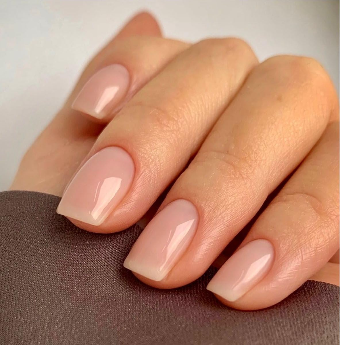Mouyouglow Press on Nails Short, Square Sheer Nude Fake Nails Full Cover Artificial Nails with Nail Glue, Square Nude Colours, Skin Colour, Acrylic Artificial Fingernails for Women and Girls image number 6