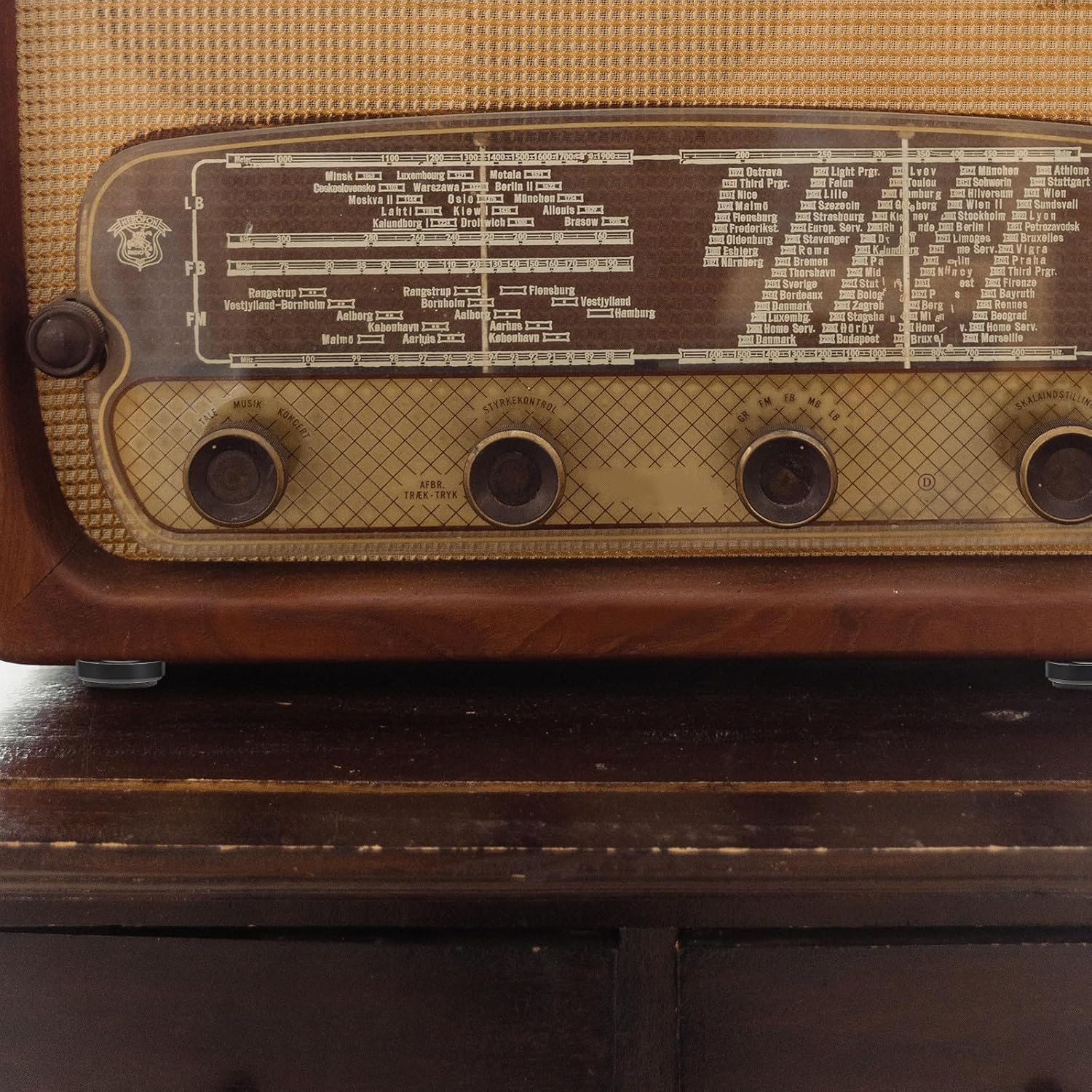 ASAKKURA 10Pcs 30X8Mm Speaker Isolation Feet Pads Foam Anti-Vibration Base Mat for Hifi Amplifier Turntable Audio Equipment Floor Protection image number 5