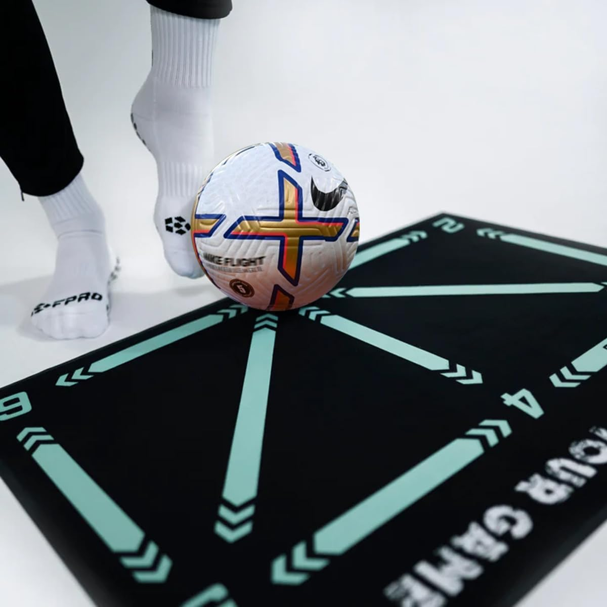 Portable Football Footstool Professional Training Mat, anti Slip Football Footstool Training Mat, Ball Control Coach Blanket image number 1