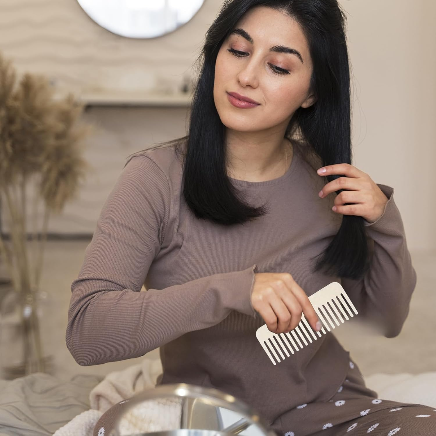 Large Tooth Combs for Women Wide Toothed Comb for Curly Hair Detangling Comb Handmade Wide Tooth Comb Wet Comb for Dry Hair Straight Hair Long Hair Professional Hair Cutting Comb image number 5