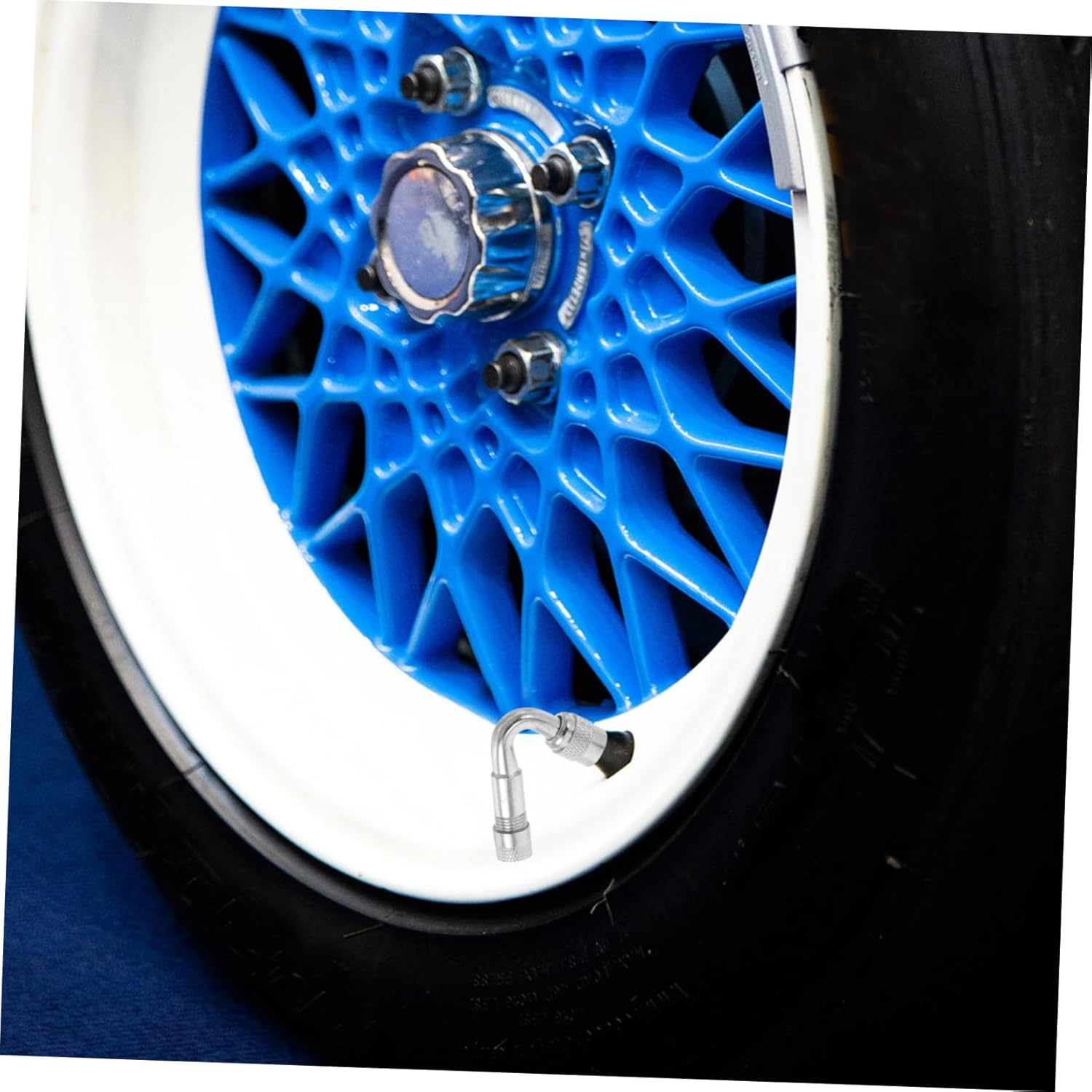 MOBUTOFU 4Pcs Valve Extension Rod Angled Metal Tire Valve Extensions for Car Motorcycle Tires Wheels image number 2