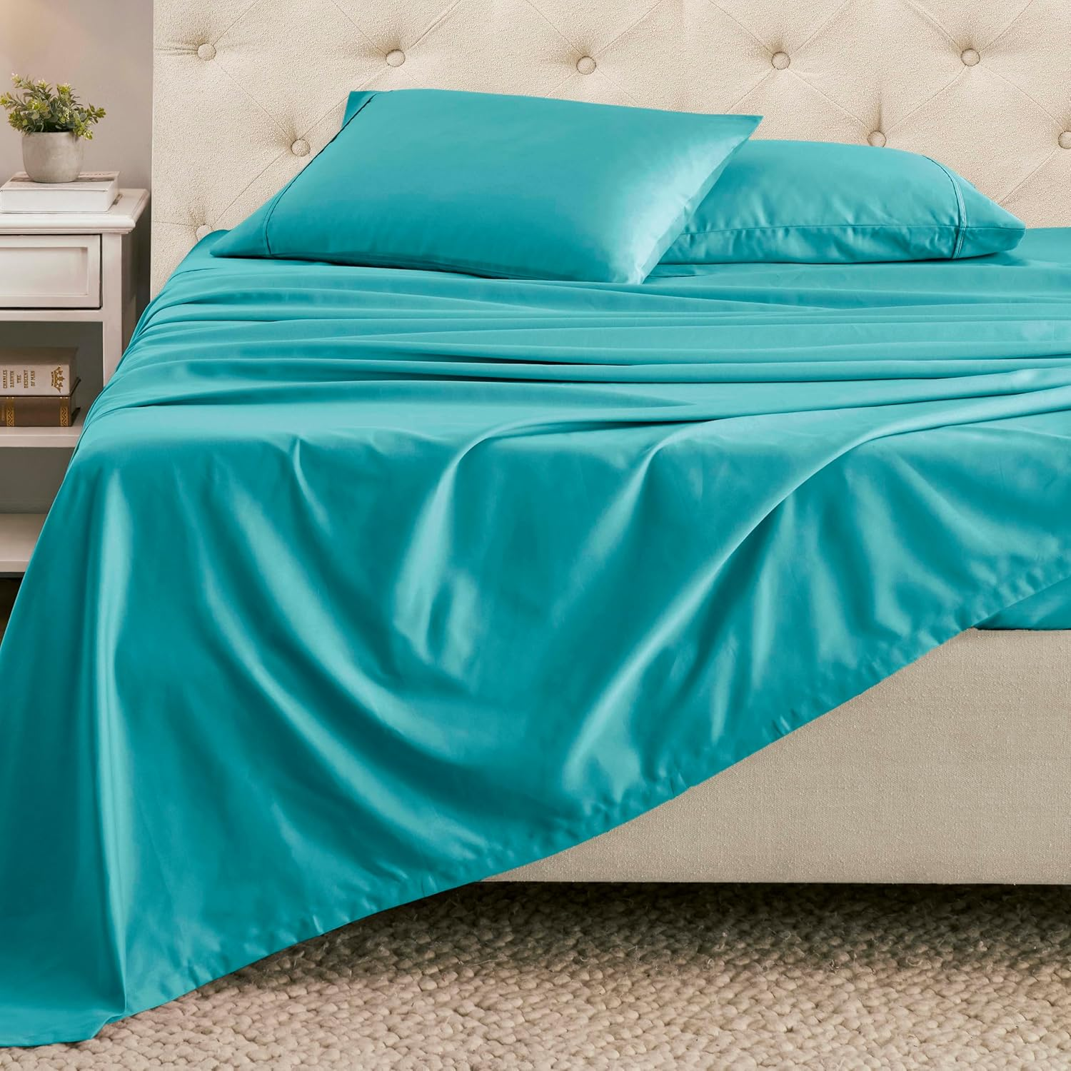 Superior 1500 Thread Count Cotton Rich Sheet Set, Heavyweight Daily Bedding, Modern Decor, Includes 1 Elastic Deep Pocket Fitted Bedsheet, 1 Flat Sheet, 2 Pillowcases, Queen, Teal - Light Blue image number 7