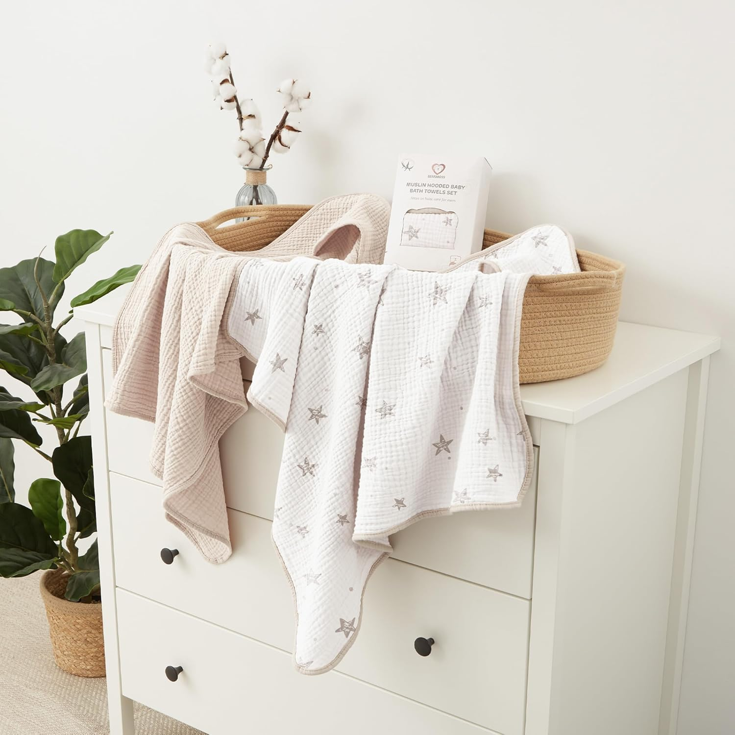 Bearmoss Muslin Baby Bath Towels 100% Cotton Baby Hooded Bathing Towels for Newborn Unisex Baby Boys Girls Infants Toddlers & Kids - 30X30In 2Pack (Cream Star) - Blue Moon image number 4