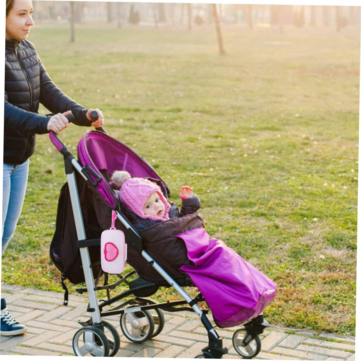 Ifundom Portable Baby Wet Tissue Case Set 2Pcs Reusable Outdoor Infant Wet Wipes Storage Box Lid White Pink and White Blue for Babies