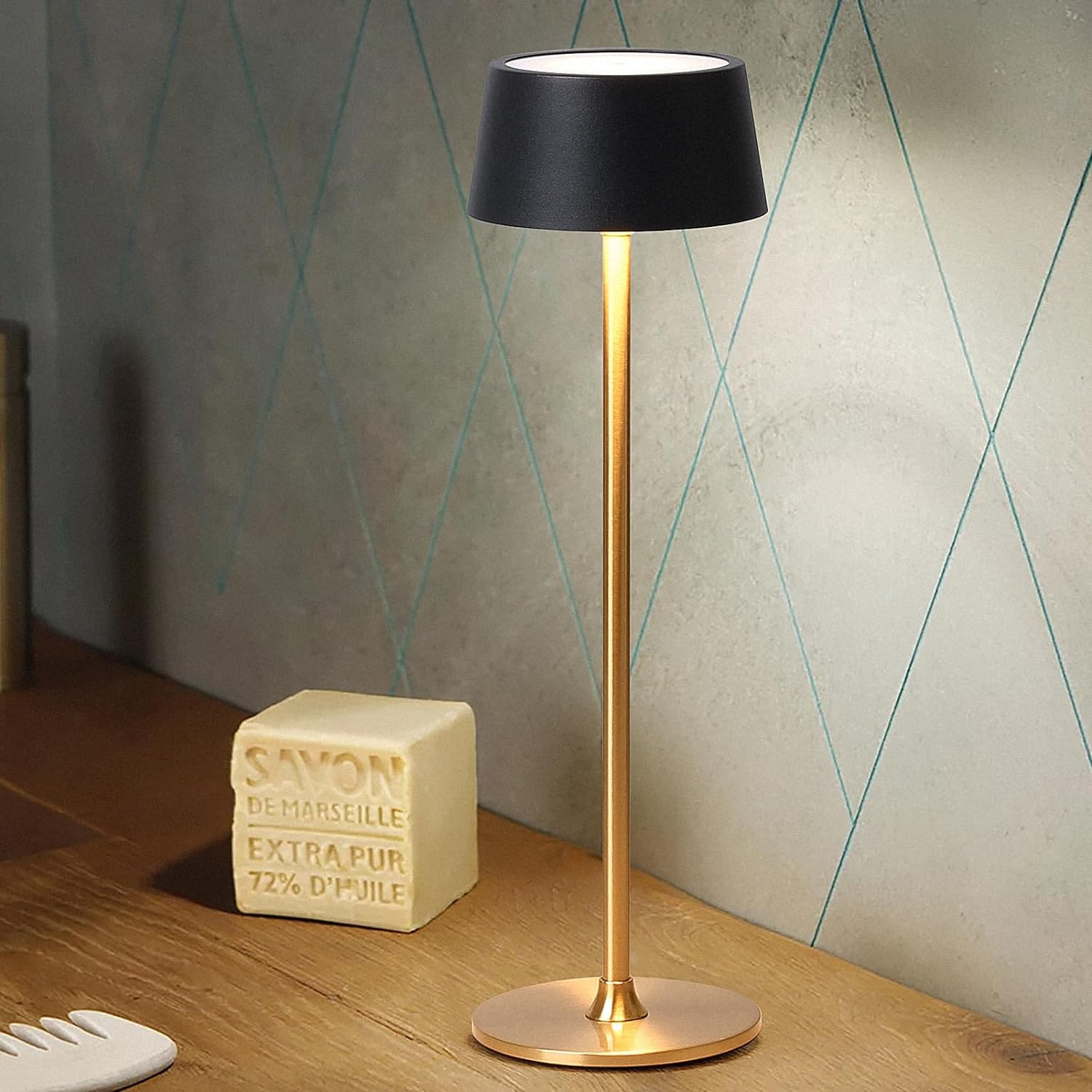 DAWALIGHT Cordless Table Lamp 4000Mah Rechargeable Battery Operated Lamp LED Desk Lamp Stepless Dimming Black and Gold Metal Table Light 2700K Gold Base image number 3