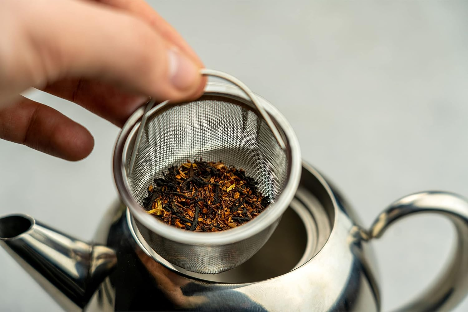 Caf&eacute; Ol&eacute; Grunwerg Rondo Teapot with Infuser - 18/10 Stainless Steel, 17 Oz, 500 Ml