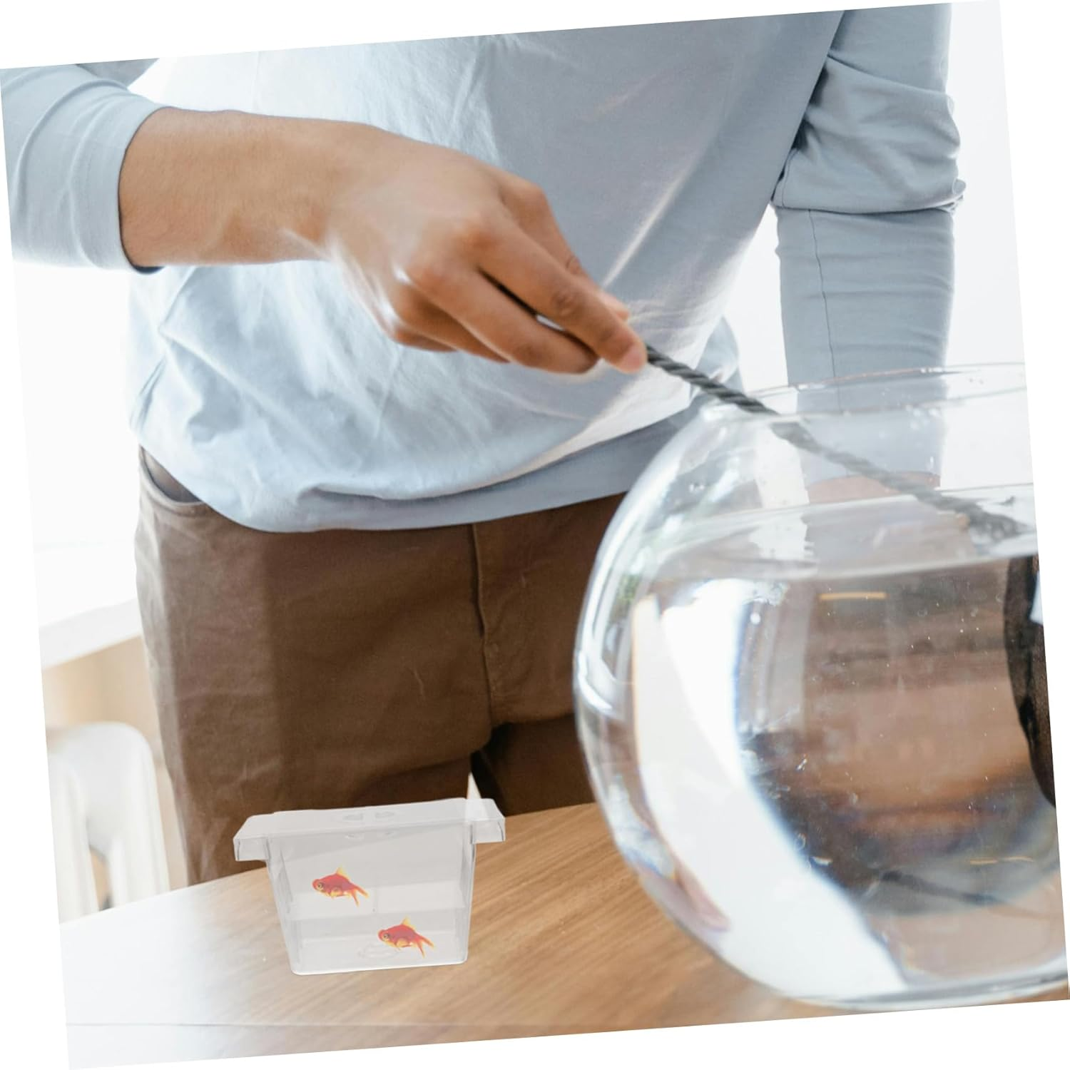 ANDRESLAD Aquarium Fish Breeding Box Separator Dual-Layer Self-Floating Fish Fry Incubator Plastic Nursery Container image number 3