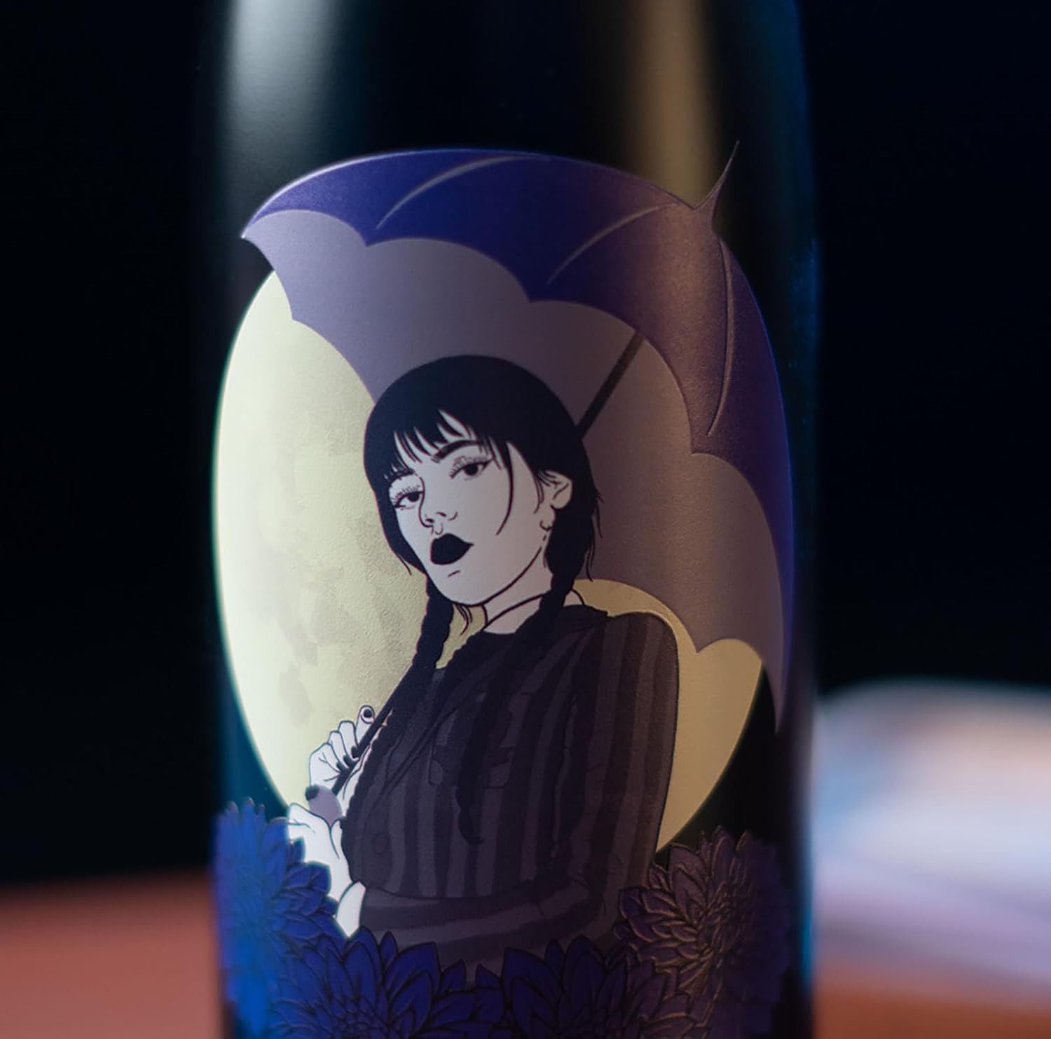 Grupo Erik Wednesday Addams 500Ml Metal Hot&Cold Bottle | 17Oz | Sports, Hiking, Cycling, Traveling, Home, Office, School | Everyday Use, Outdoor Activities image number 6