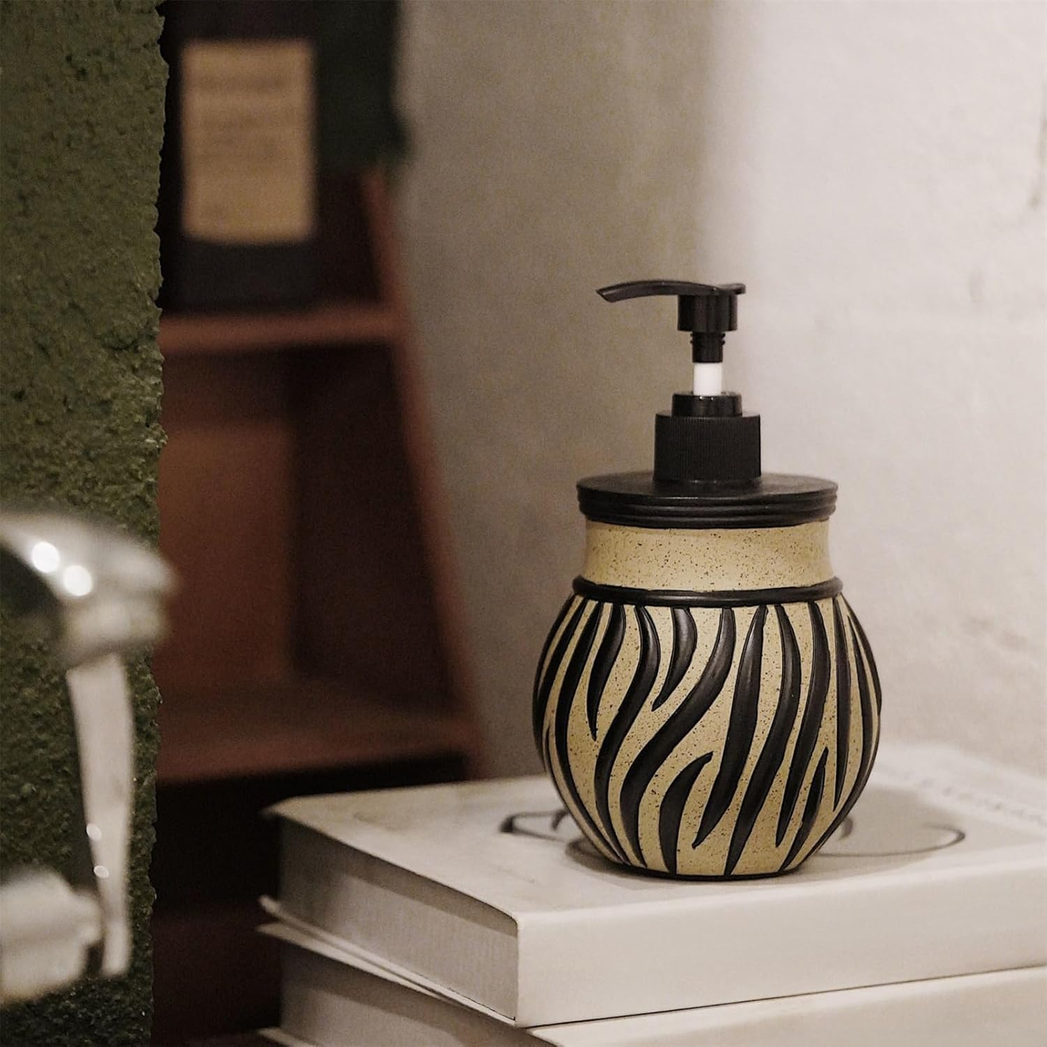 Soap Dispenser Bathroom - Zebra Pattern Soap Dispenser for Bathroom,400Ml Retro Bottle Container Refillable Pump Decorative for Worktop Shower Oil Conditioner Home Lotion