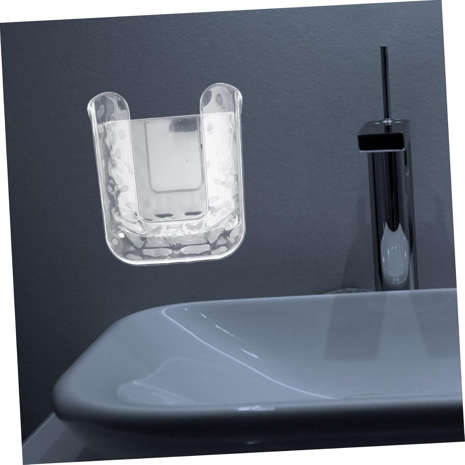 Hohopeti Toilet Paper Dispenser Modern Simple Wall-Mounted Tissue Box Tissue Dispenser for Bathroom image number 2