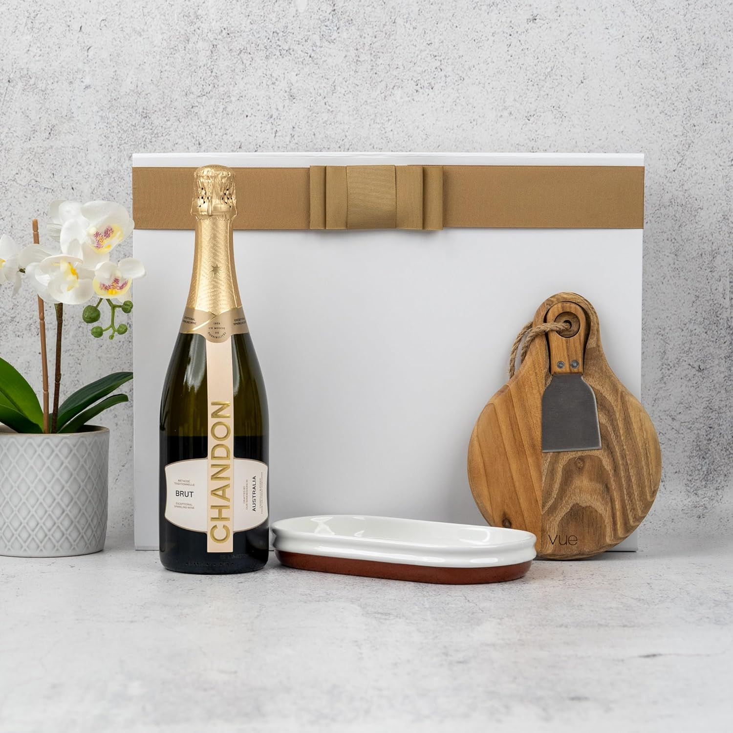 Sparkling Celebration Hamper for Aussie - Sparkling Wine Gift Box for Birthdays, Anniversary'S, Mothers Day, Fathers Day, Christmas (Sparkling)