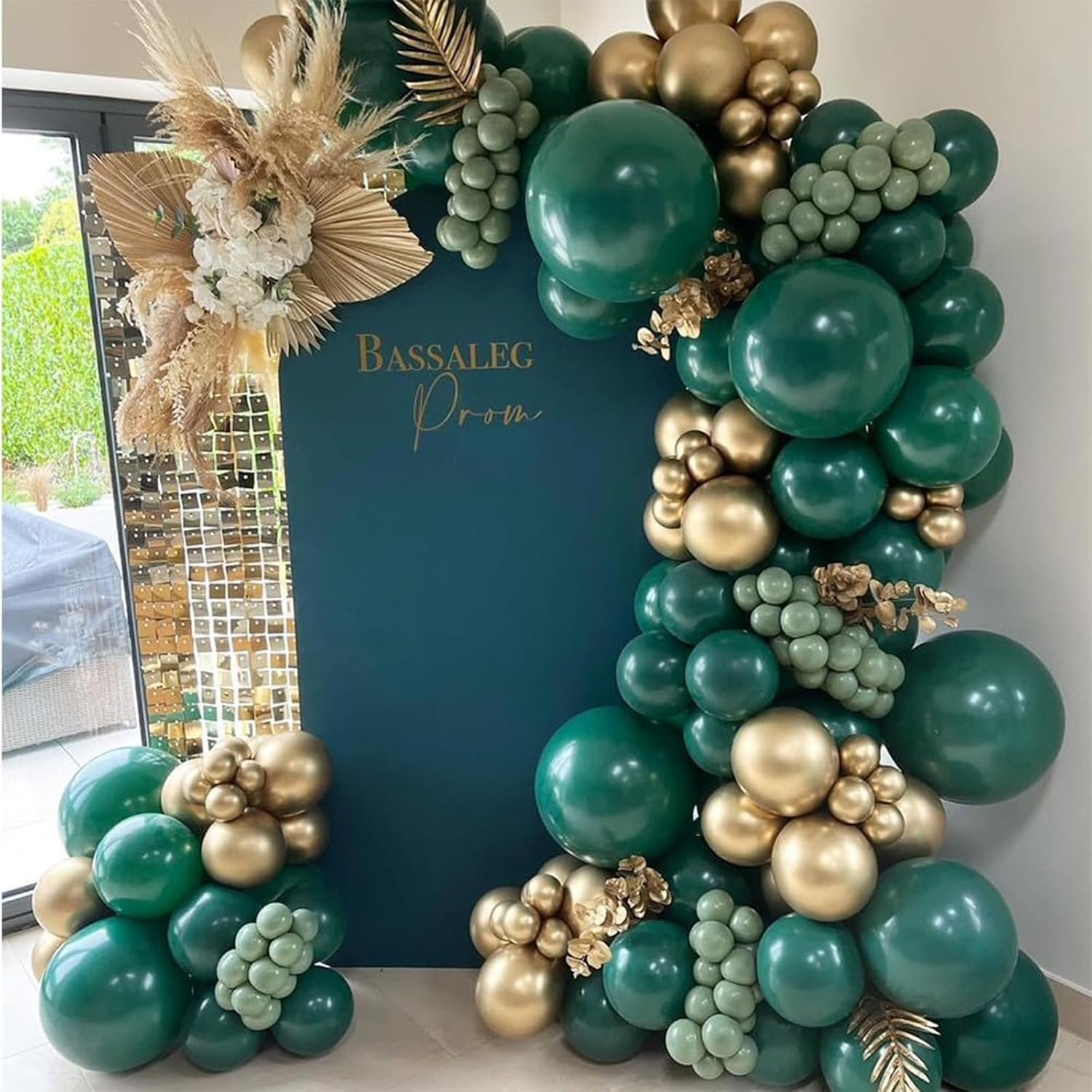 Dark Green Balloon Arch Kit,126Pcs Green Gold Balloon Arch Garland Kit with Sage Green Balloons Gold Party Balloons for Birthday Party Decoration,Baby Shower Decorations,Jungle Safari Party Decoration image number 4