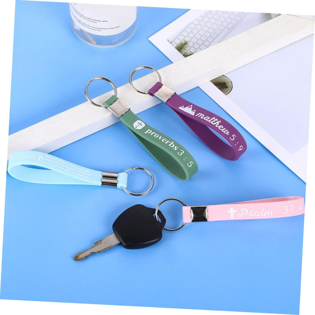 HONMEET Bible Scripture Silicone Keychains 4Pcs Set, Religious Novelty Keyring Bag Pendants for Women, Backpack Charms Party Favors Inspirational Bible Verses