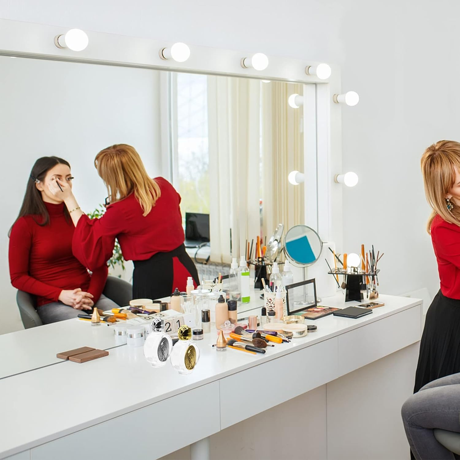 Luxshiny 2Pcs Holy Water Bottles Glass Perfume Bottles Vintage Essential Oil Vials Empty Aroma Bottles for Cosmetic Liquid Jar A image number 3