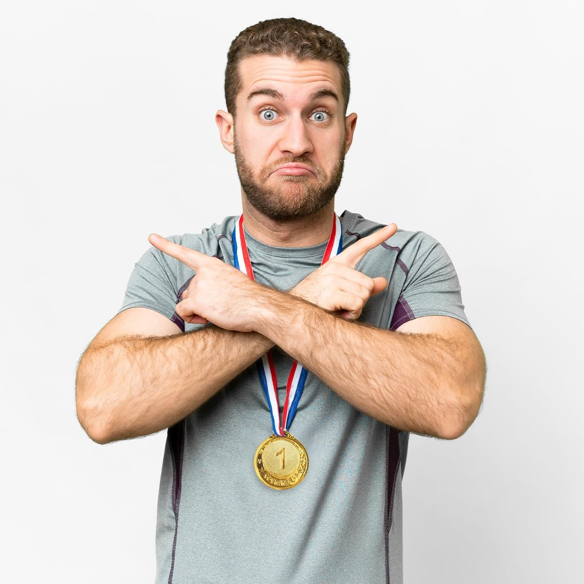 TEAONE Realistic Medals, 6 PCS Play Medals for Games, Competitions, Parties (6.55Cm/2.55In) image number 6