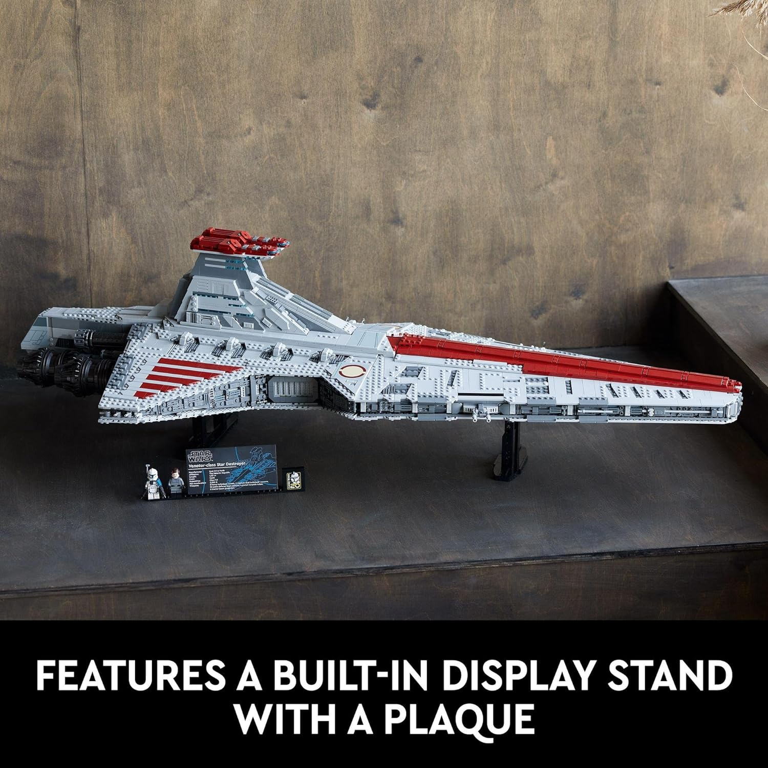 LEGO&reg; Star Wars&trade; Venator-Class Republic Attack Cruiser&trade; (5374 Pcs) Collectible Vehicle Model Kit the Clone Wars UCS Set for Adults with 2 Minifigures Incl. Captain Rex Ultimate Collector Series 75367 image number 3