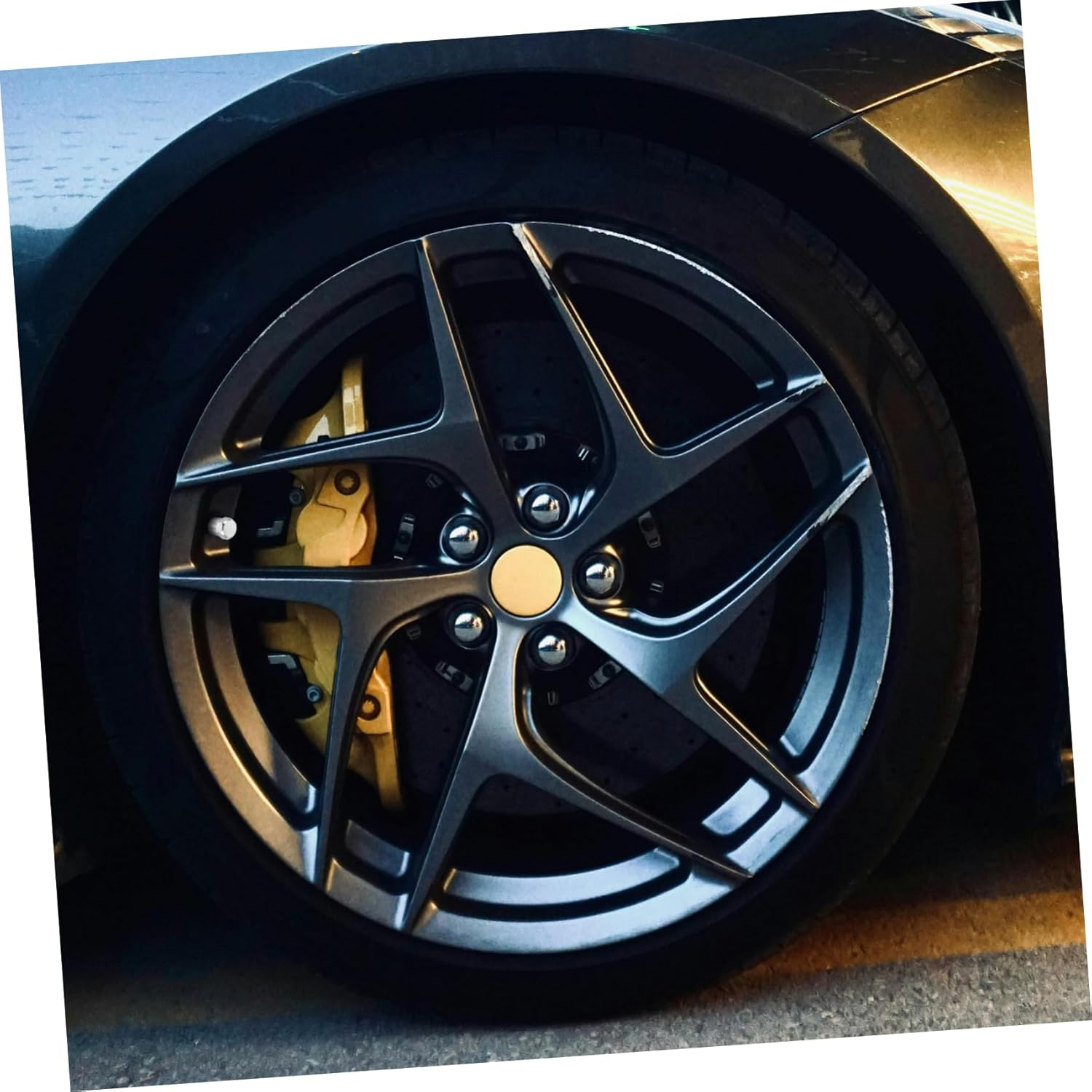 GANAZONO 20Pcs Tire Valve Stem Caps Set, Automotive Air Valve Covers Dust-Proof Function, Universal Wheel Tire Accessories for Cars, Trucks, and Bikes image number 2