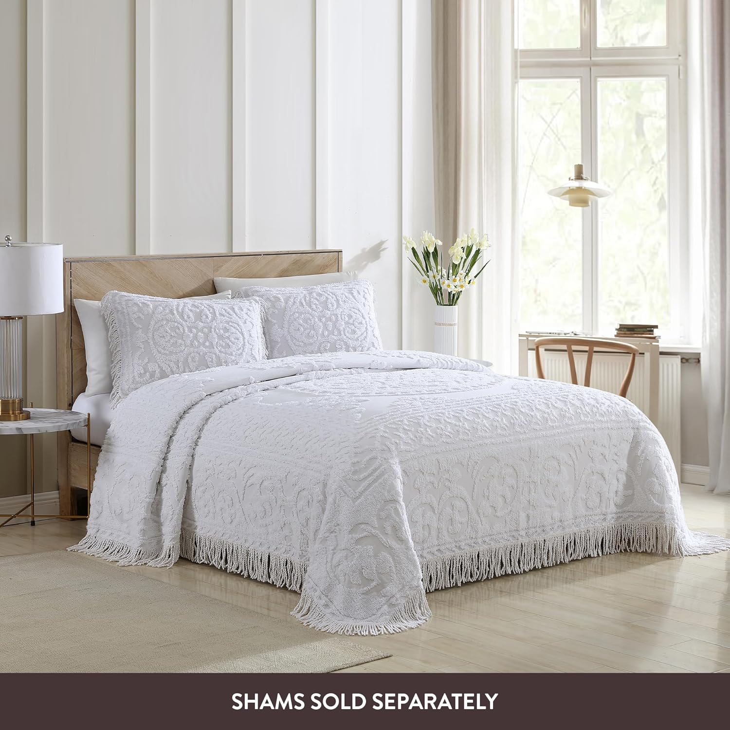 (Queen, White) - Beatrice Home Fashions Medallion Chenille Bedspread image number 2