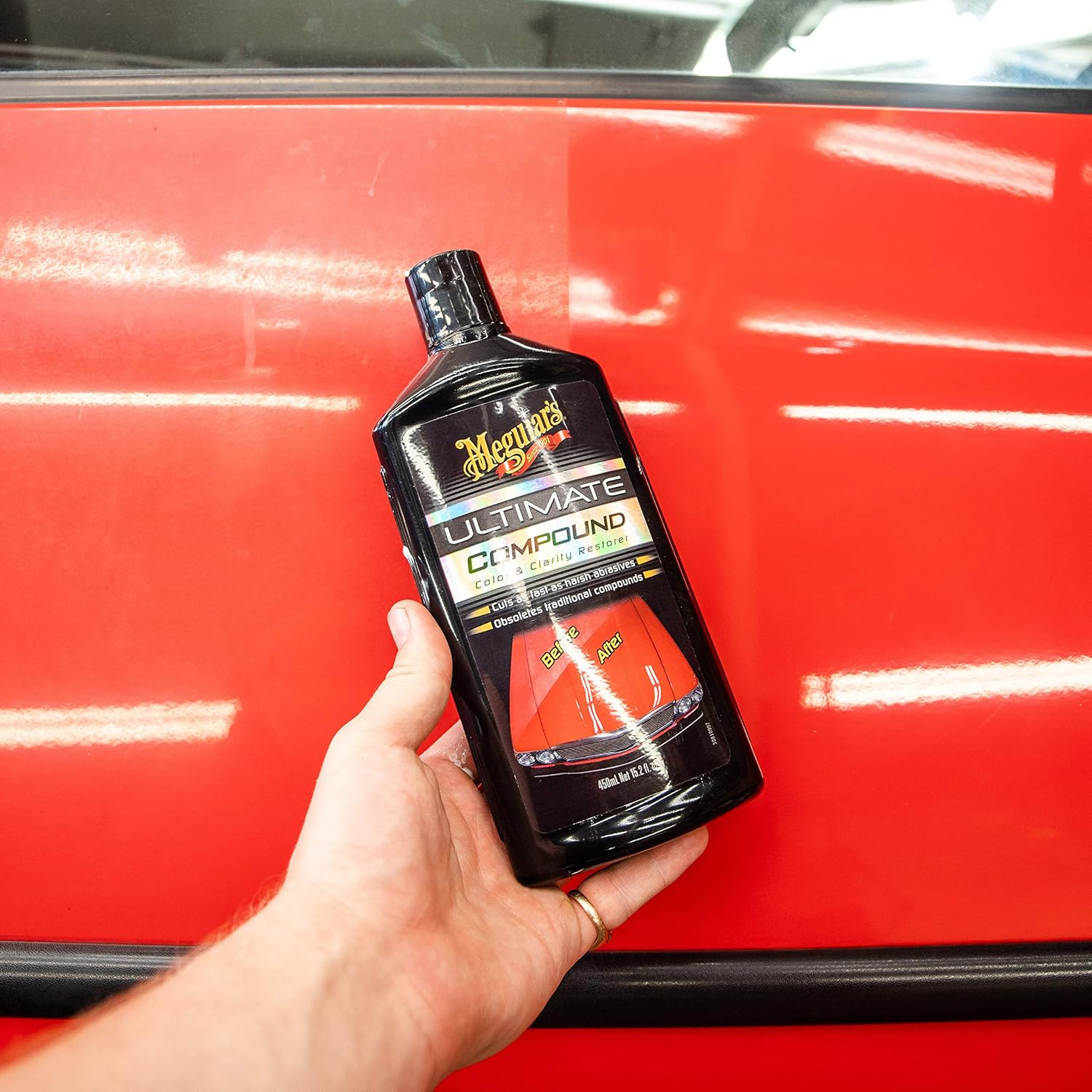 Meguiar'S ULTPCKITEU Ultimate Paint Care Kit: 3 Step Process for the Perfect Paint Finish. Contains: Compound, Car Polish & Car Wax image number 6