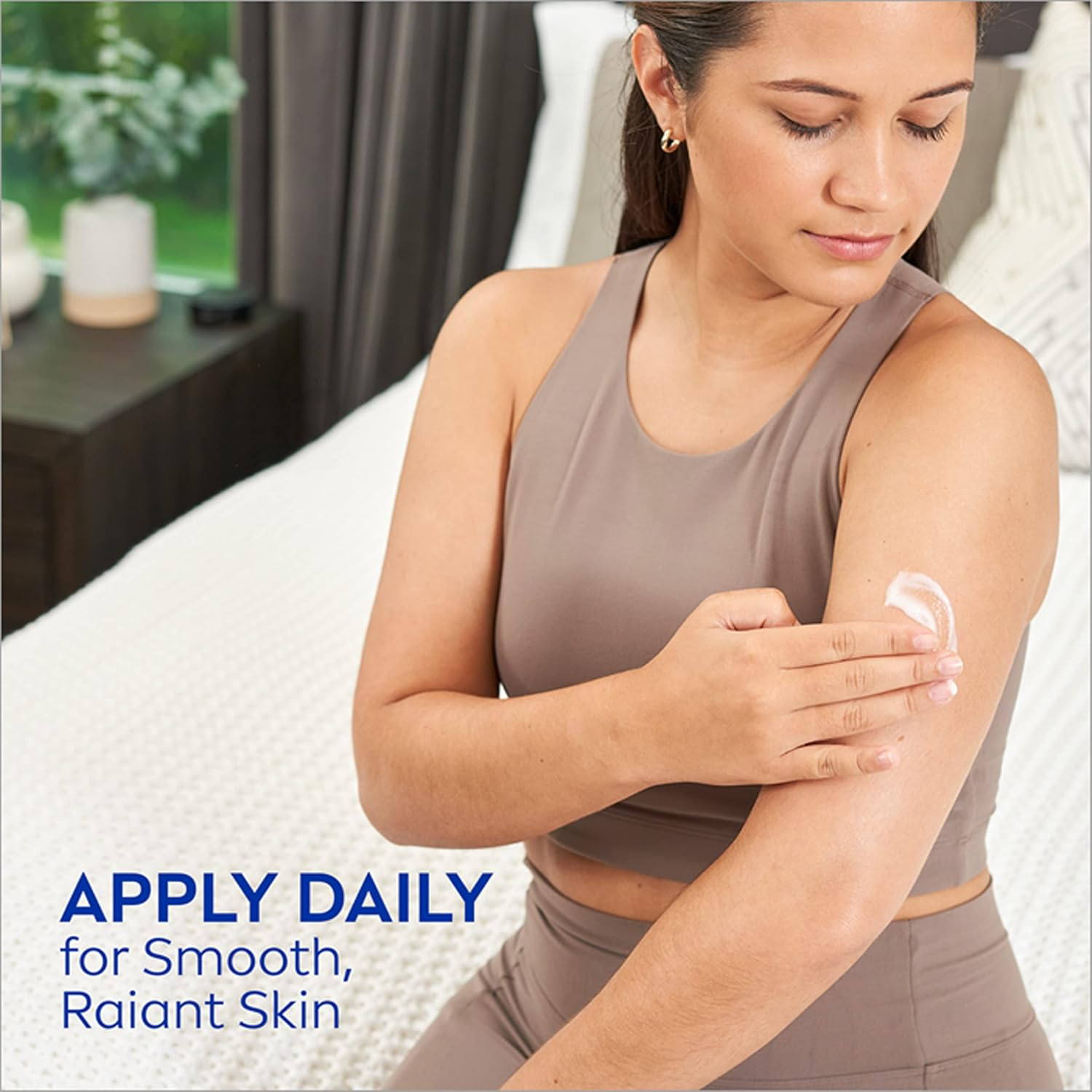 NIVEA Oil Infused Peach Blossom and Avocado Oil Body Lotion, Body Lotion for Dry Skin, 16.9 Fl Oz Pump Bottle image number 1