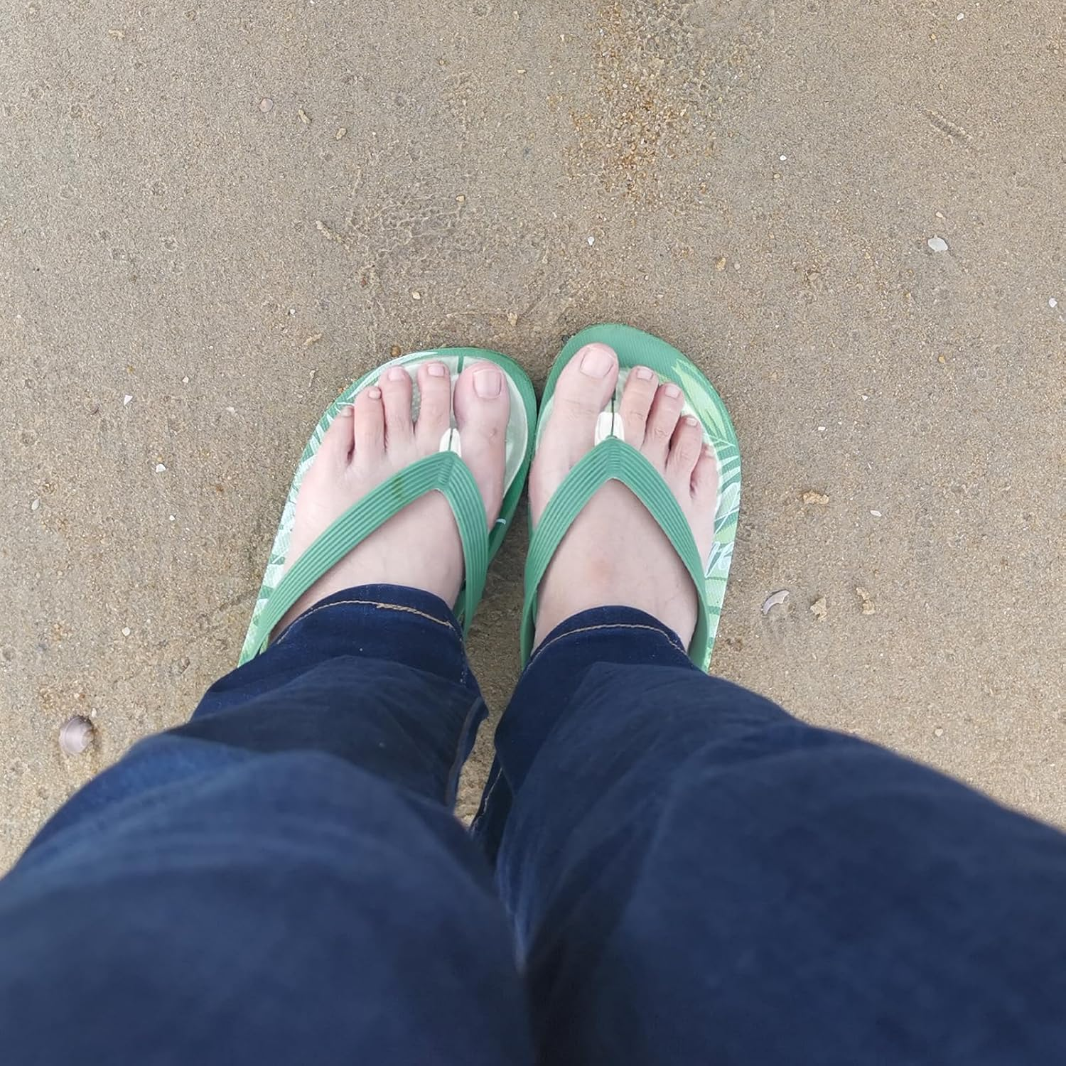 NILLOS Thong Cushion Inserts, 4 Pairs Sandals Foot Pads for Women, Men (Clear) image number 5