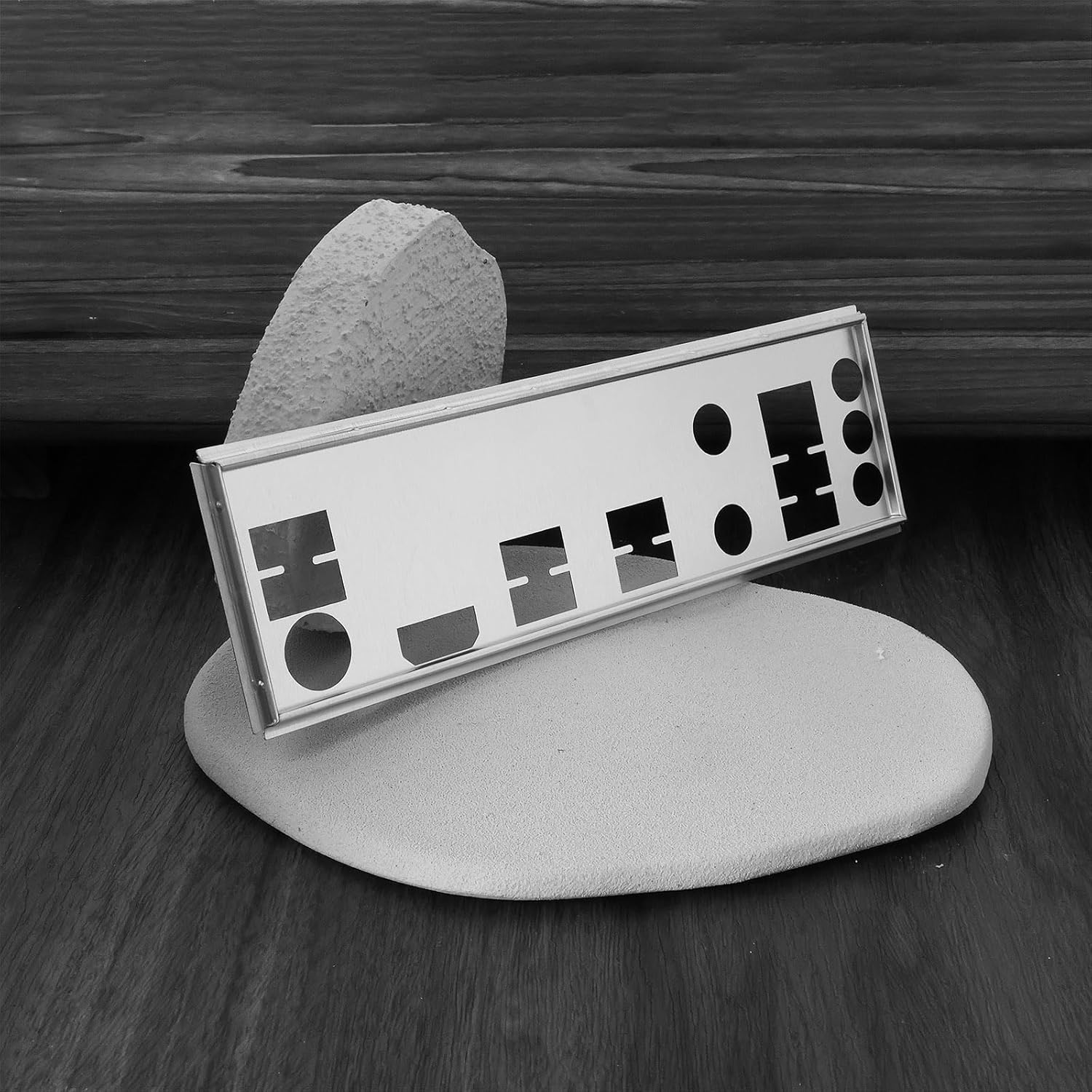 Ecsing 2Pcs I/O Motherboard Back Plate Compatible with Gigabyte B450M DS3H Wifi image number 4