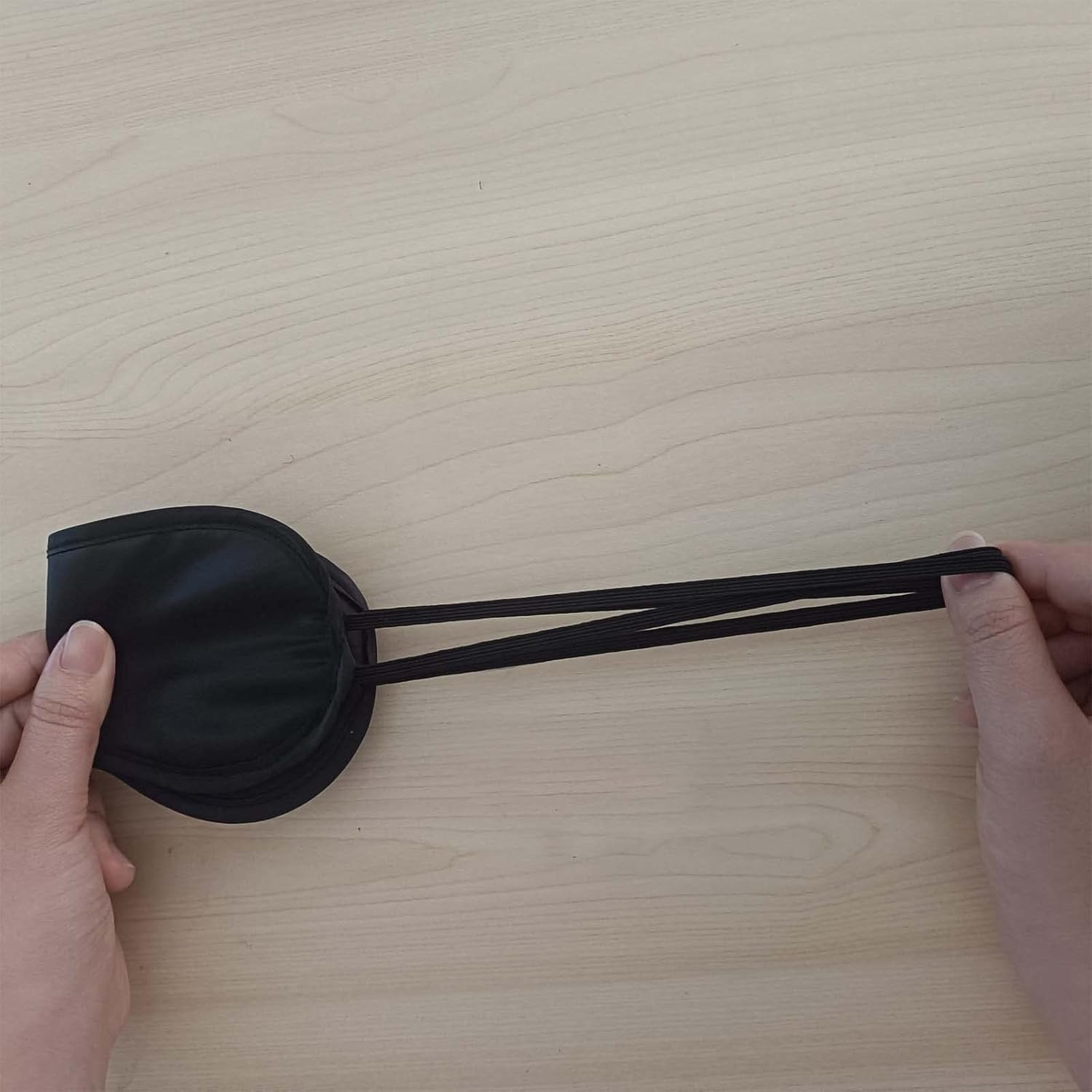 3Pcs Comfortable Soft Sleep Eye Mask Shade Cover Lightweight Sleeping Blindfold for Men and Women, Suitable for Travel Sleep or Party Supplies (Black)