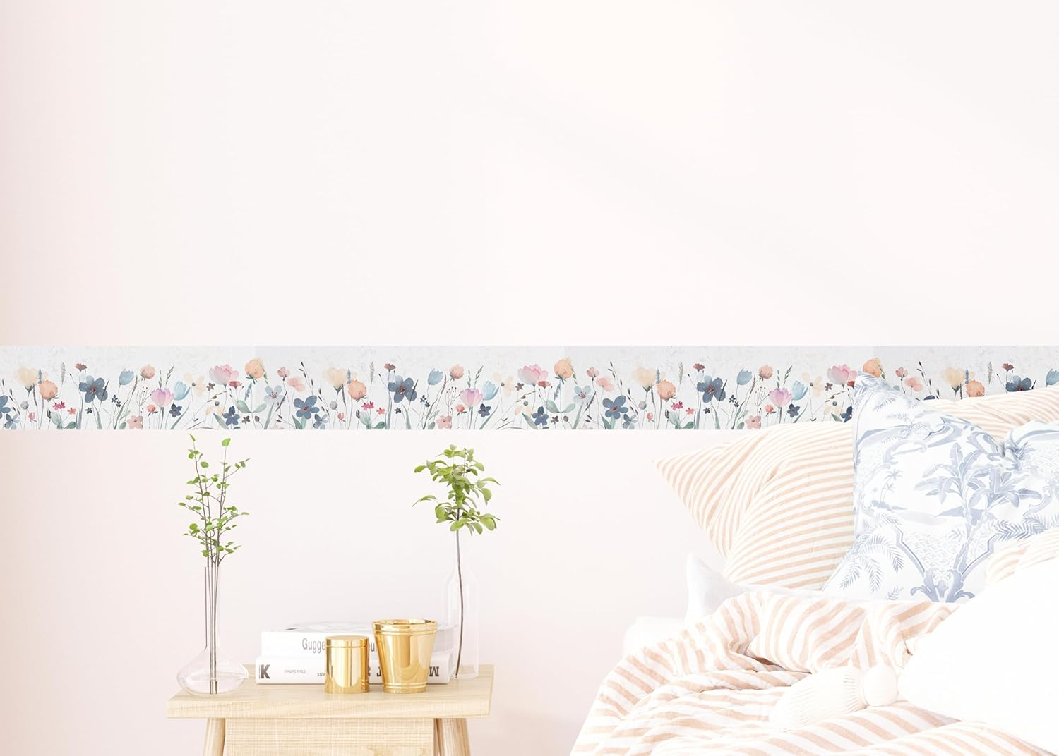 AG Design AWB 8254 Self-Adhesive Border Watercolour Flowers, Self-Adhesive Decoration for Walls, Furniture, Wallpaper, Wall Coverings and Doors, Film, Multicoloured, Width 500 Cm X Height 14 Cm image number 5