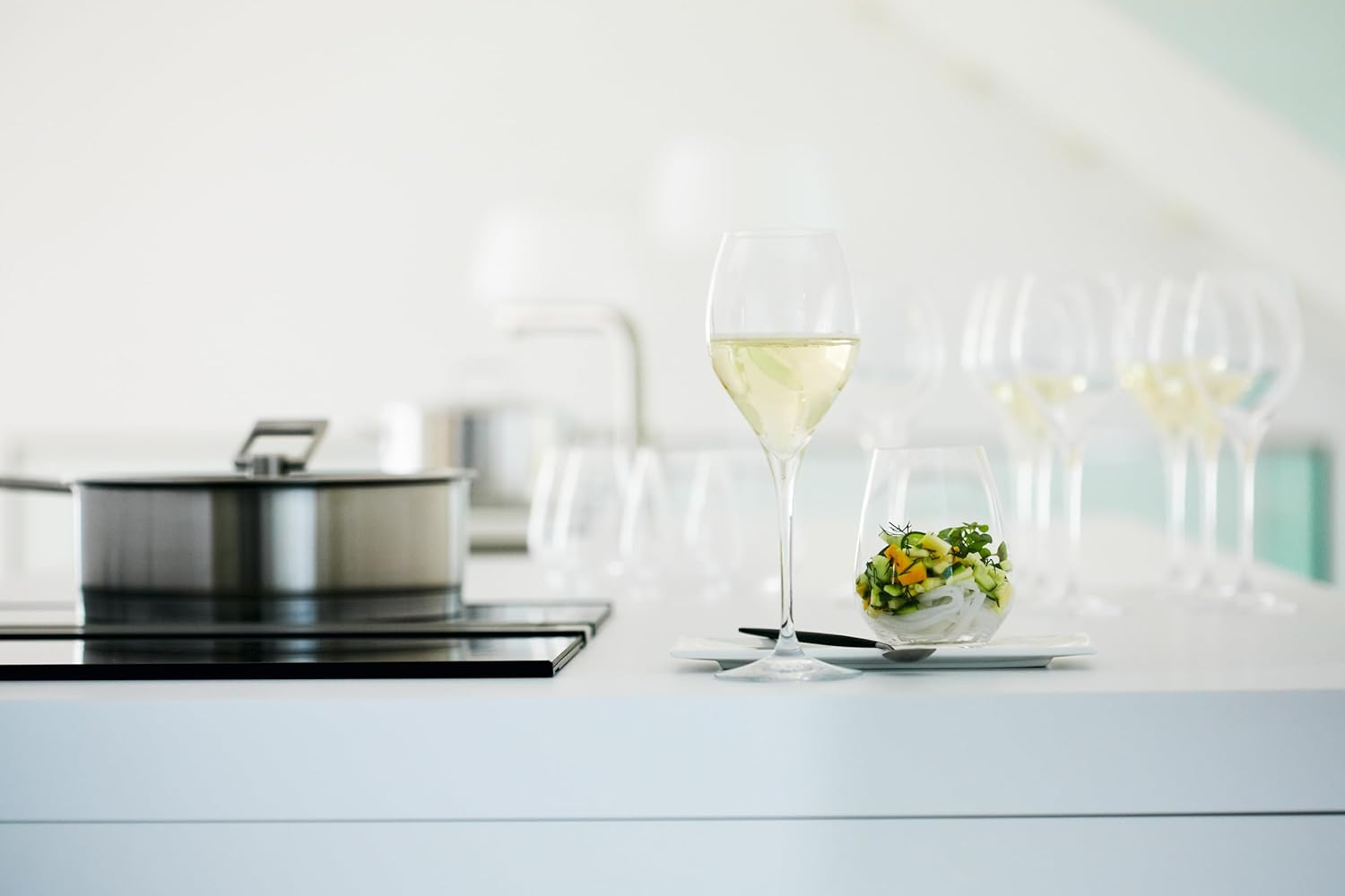 Spiegelau Authentis Casual All Purpose Tumbler, L, Clear &ndash; Elegant Crystal Drinkware for Wine, Cocktails & Beverages &ndash; Machine-Made, Durable & Dishwasher Safe &ndash; 460 Ml Capacity (Pack of 4) image number 3