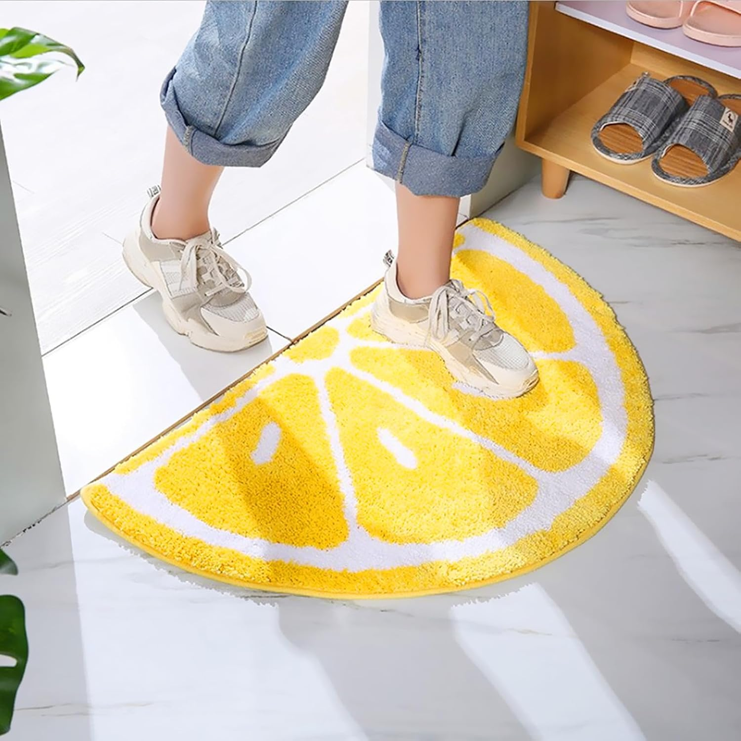 LEVINIS Bathroom Rugs Yellow Fruit Lemon Bath Decor Mat Non Slip Soft and Water Absorbent Bath Rug for Bathroom, Shower, Tub, Bedroom 31"&times;19" image number 2