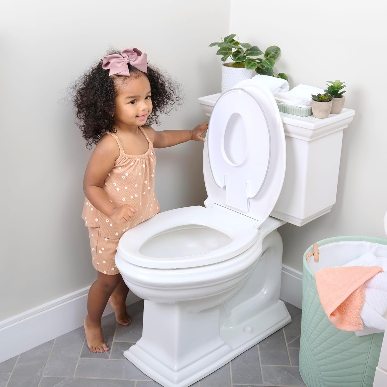 Ingenuity Flip & Sit Potty - Semi Permanent Easy Fit Potty Seat for Ages 18 Months + image number 4