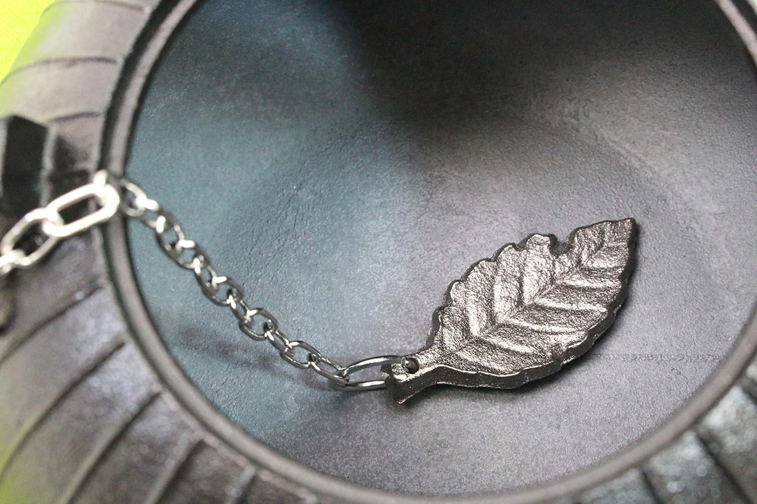 Castle Enterprise Ikenaga Ironwork Living with Iron Nambu Iron Leaf Gift Wrapping Specifications image number 5