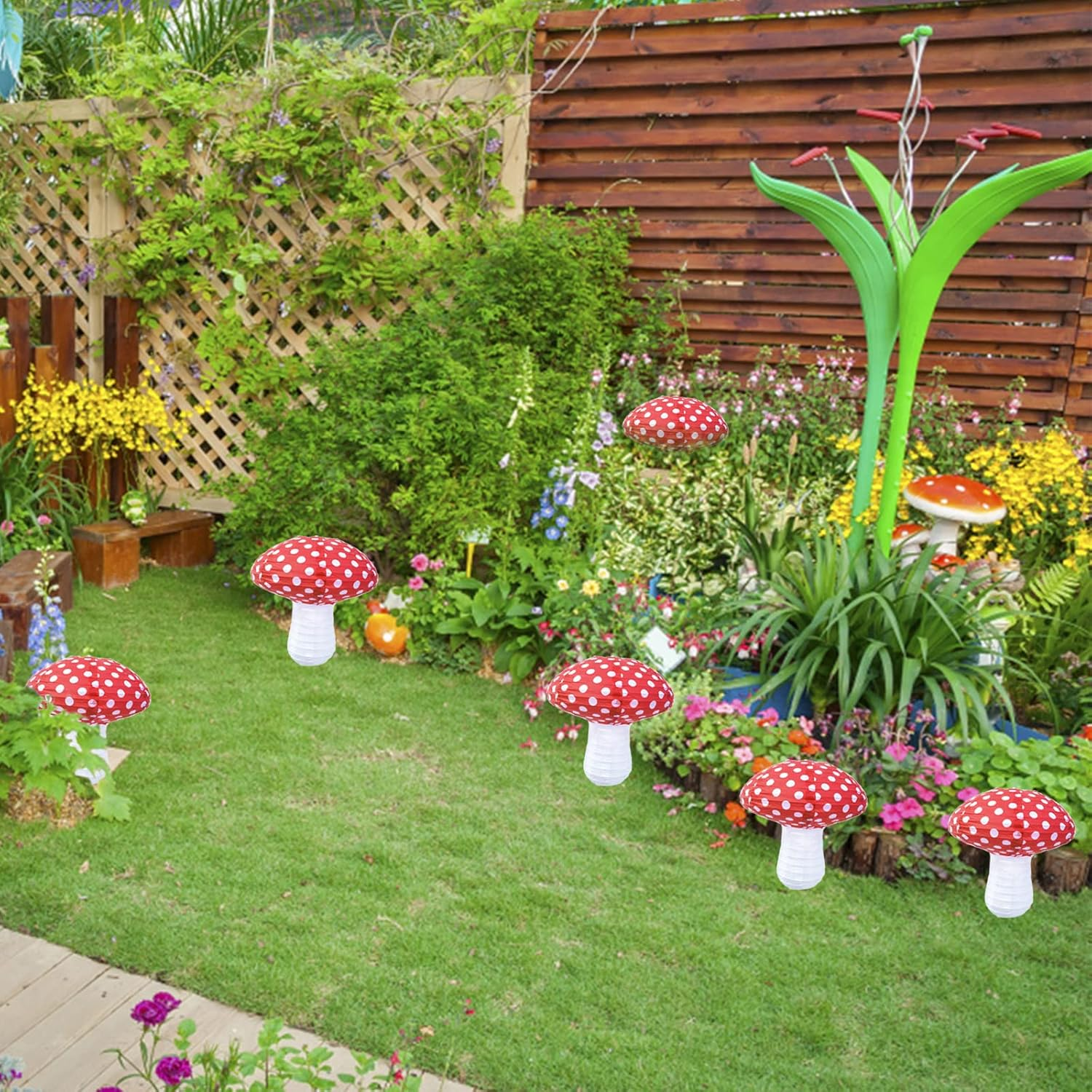 4Pcs Mushroom Shaped Paper Lanterns Hanging Mushroom Decoration Birthday Party Decor Cute Decoration for Jungle Wonderland Theme Party Garden Wedding Kids Room (Mushroom/Red) image number 3