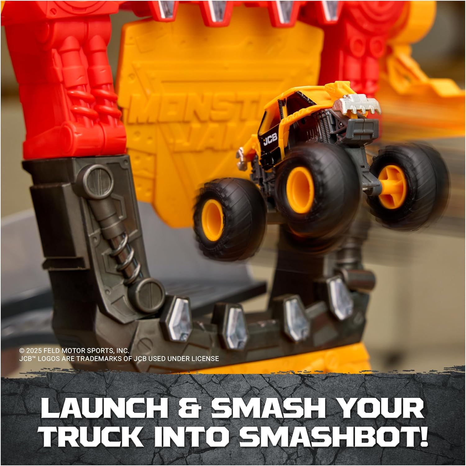 Monster Jam Smash & Bash Smashbot Playset with Launcher, Exclusive 1:64 Scale Monster Truck, 15-Inch Repairable Robot, Kids Toys for Boy and Girls Age 3 and Up image number 2