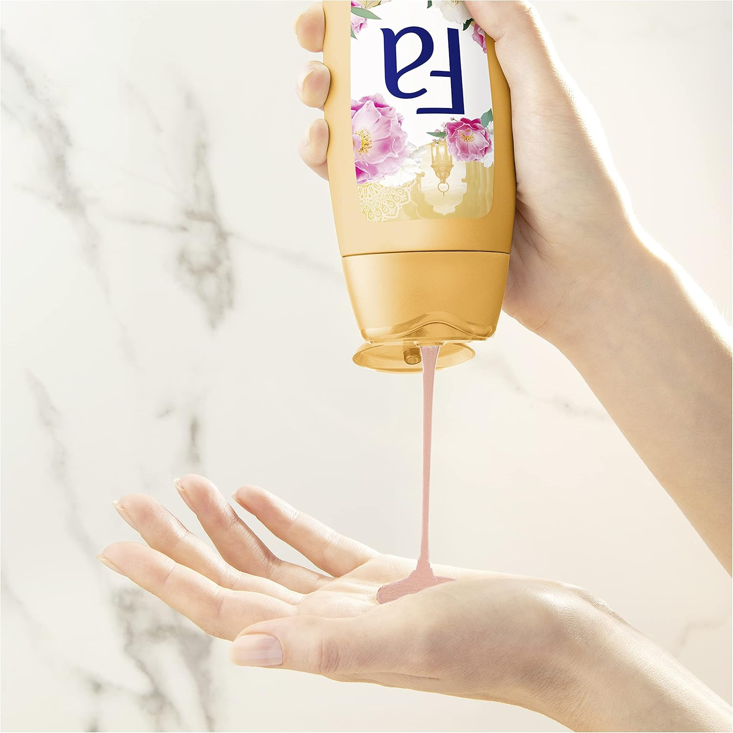 Fa Oriental Moments Nourishing Shower Gel with the Delicate Fragrance of Desert Rose & Sandalwood Pack of 3 (3 X 250 Ml)