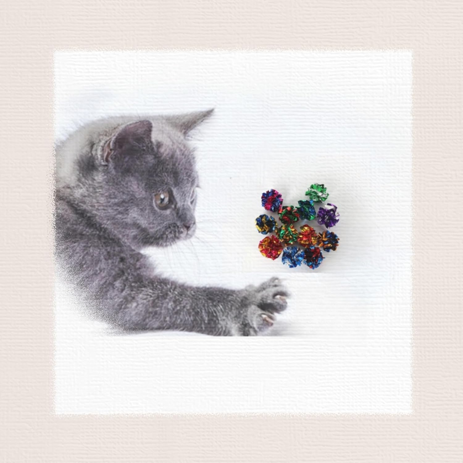 HIDOSNG 30 Pieces Colorful Cat Toys Rustle Sound Ball, Mylar Crinkle Balls, Cat Crinkle Balls Chew and Chase, Interactive Cat Toy Crinkle Ball Indoor to Keep Fit and Active image number 5