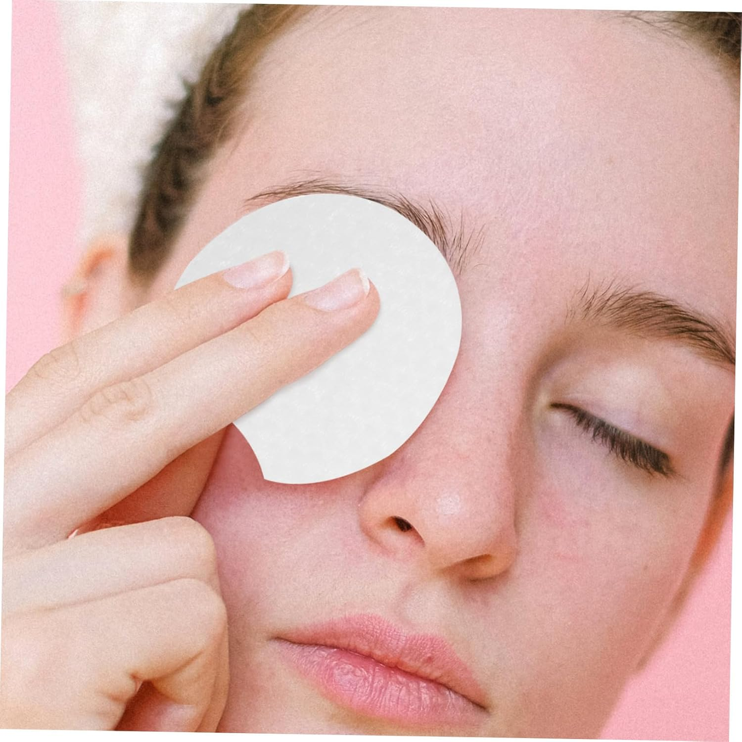 600Pcs Semicircular Makeup Remover Pads Thick Face Pads for Makeup Cleaning for Face Cleaner Travel Use image number 2