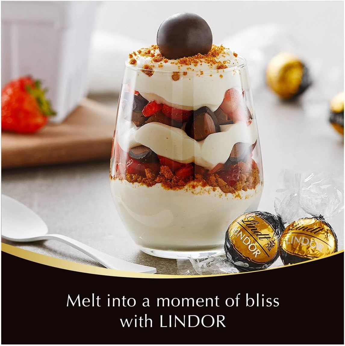 Lindt Lindor 70 Percent Cocoa Chocolate Sharing Bag 123 G image number 2