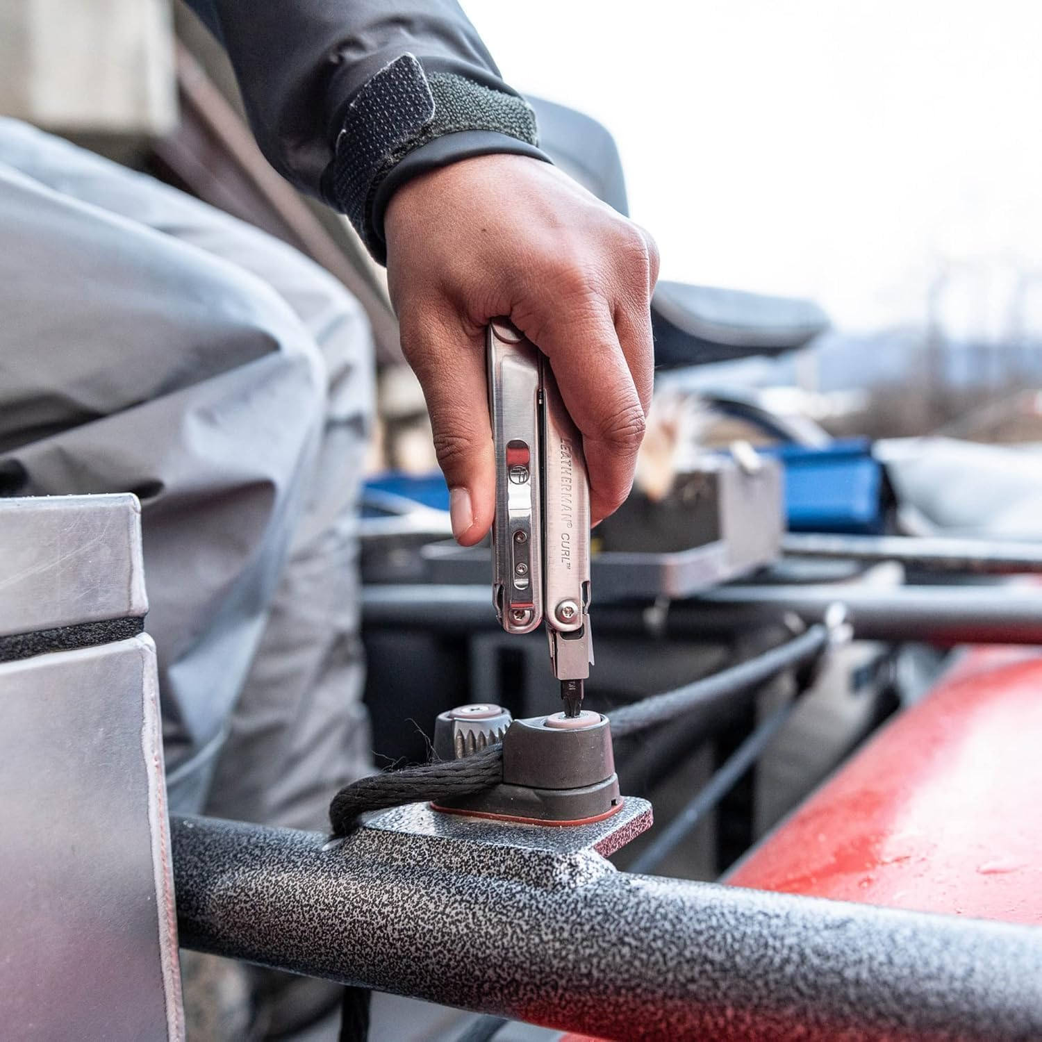 LEATHERMAN, Curl Multitool, Stainless Steel Everyday Tool image number 2