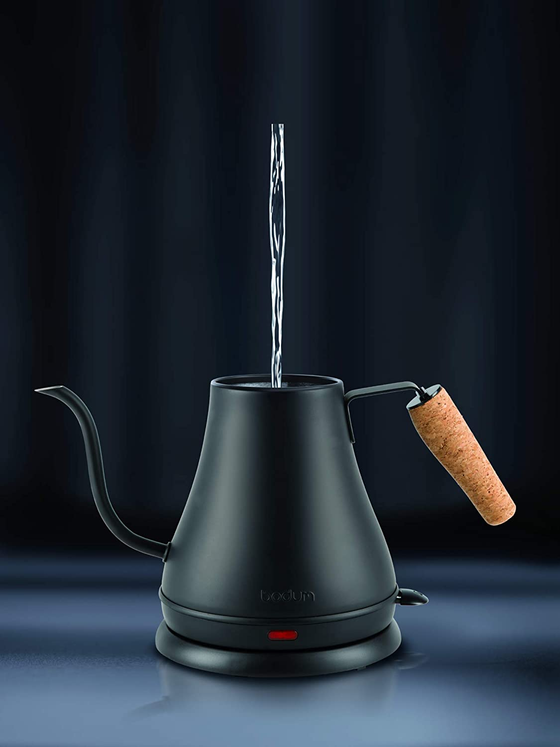 Bodum Melior 11883-259EURO Electric Kettle with Long Spout, 0.8 L, 1800 W, Matt Black image number 5